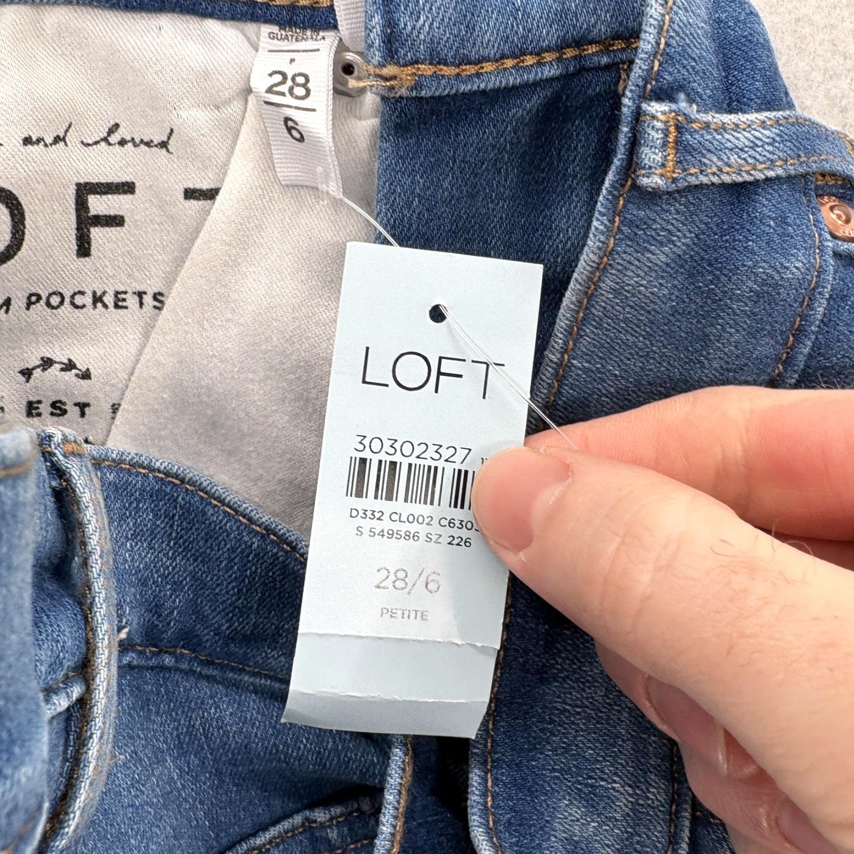 Loft LOFT Jeans Womens 6P Blue High Waist Flare Crop Raw Hem Stretch Denim Petite Jeans Size 28" / US 6 / IT 42 - 5 Thumbnail