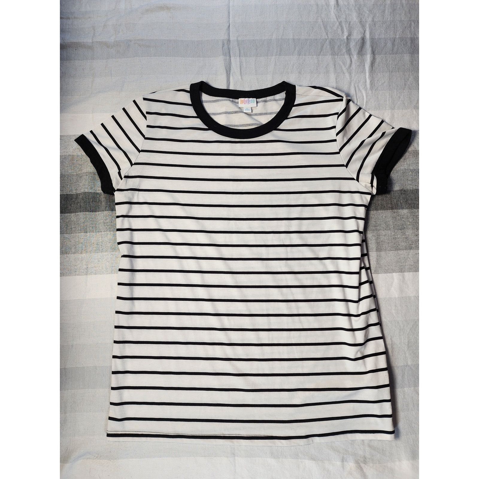 & Other Stories LuLaRoe short-sleeve shirt in a black and white stripe Size XL / US 12-14 / IT 48-50 - 1 Thumbnail