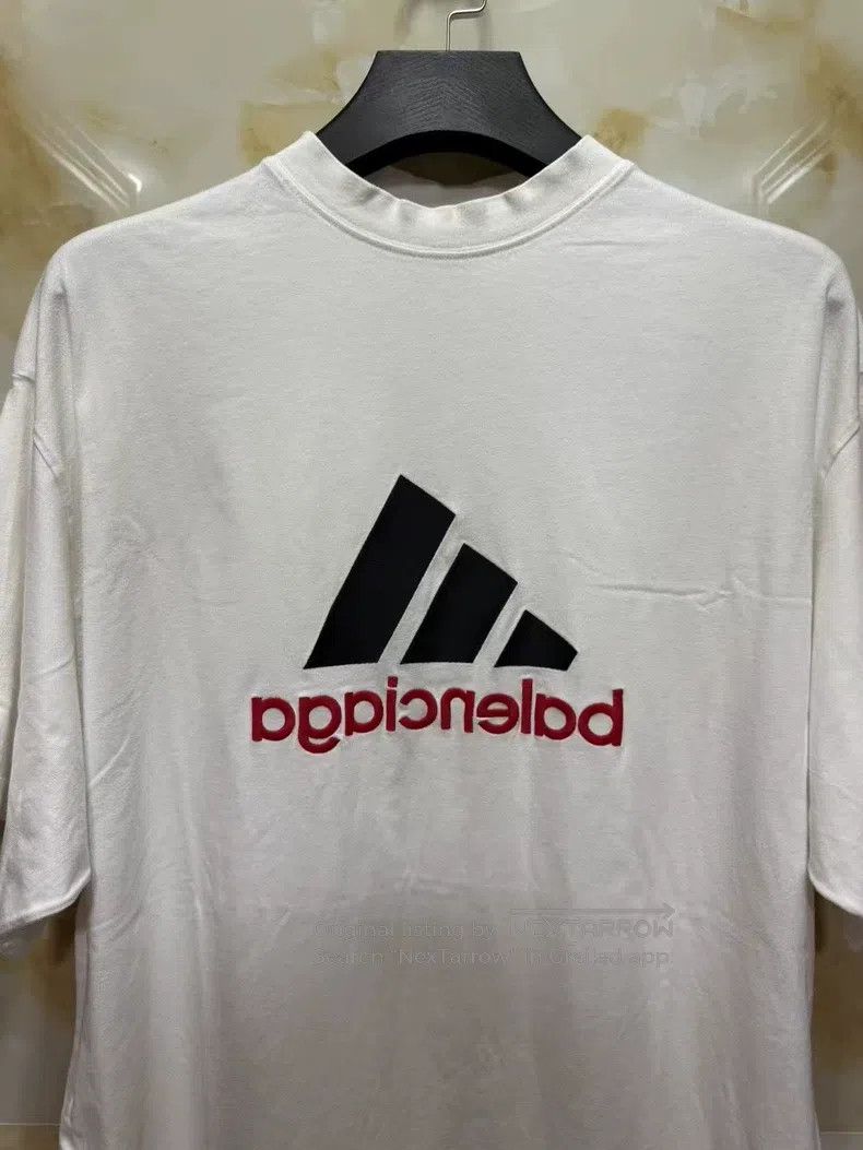 Balenciaga Balenciaga Embroidered Logo Short Sleeve T-shirt with Ribb Size US M / EU 48-50 / 2 - 2 Thumbnail