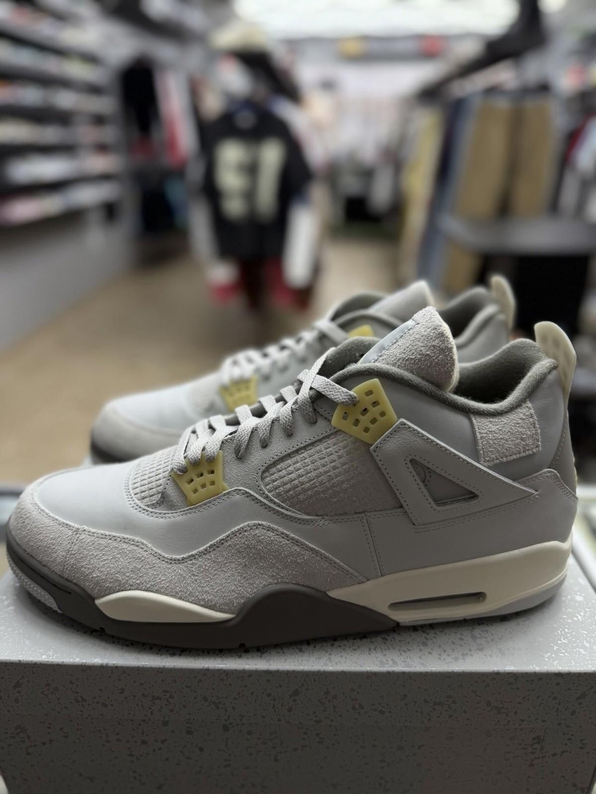 Jordan Brand Jordan 4 Retro SE Craft Size (18) Brand New DV3742-021 Size US 15 / EU 48 - 4 Thumbnail