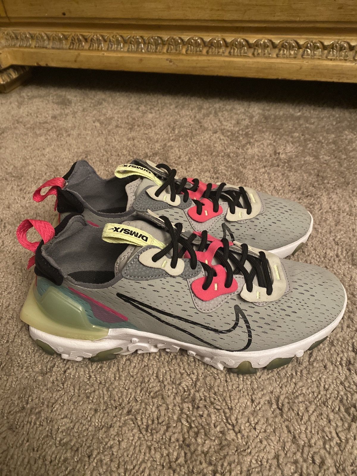Nike Nike React Vision D/MS/X women’s low top sneakers Size US 8 / IT 38 - 1 Thumbnail