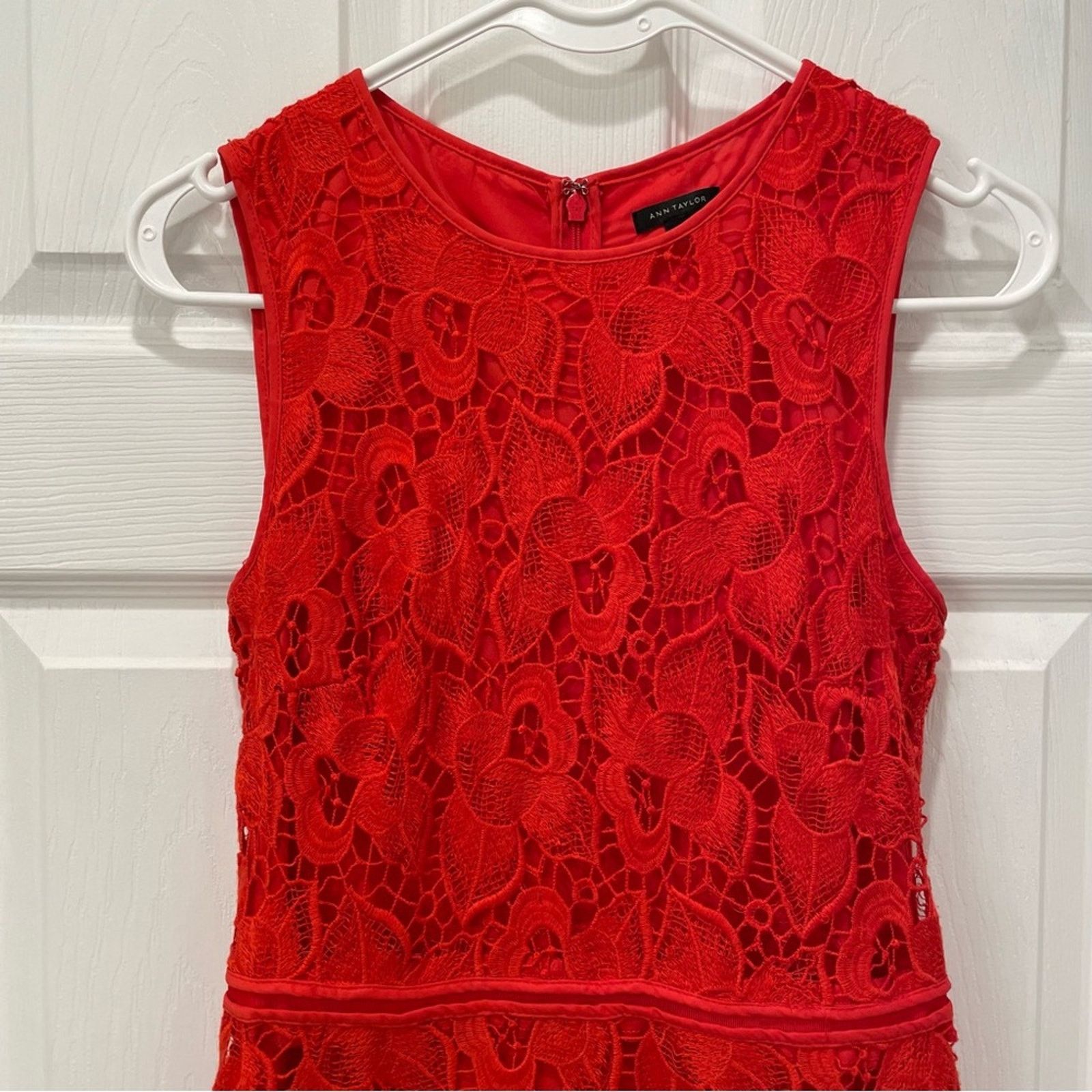 Ann Taylor Lace Dress 0