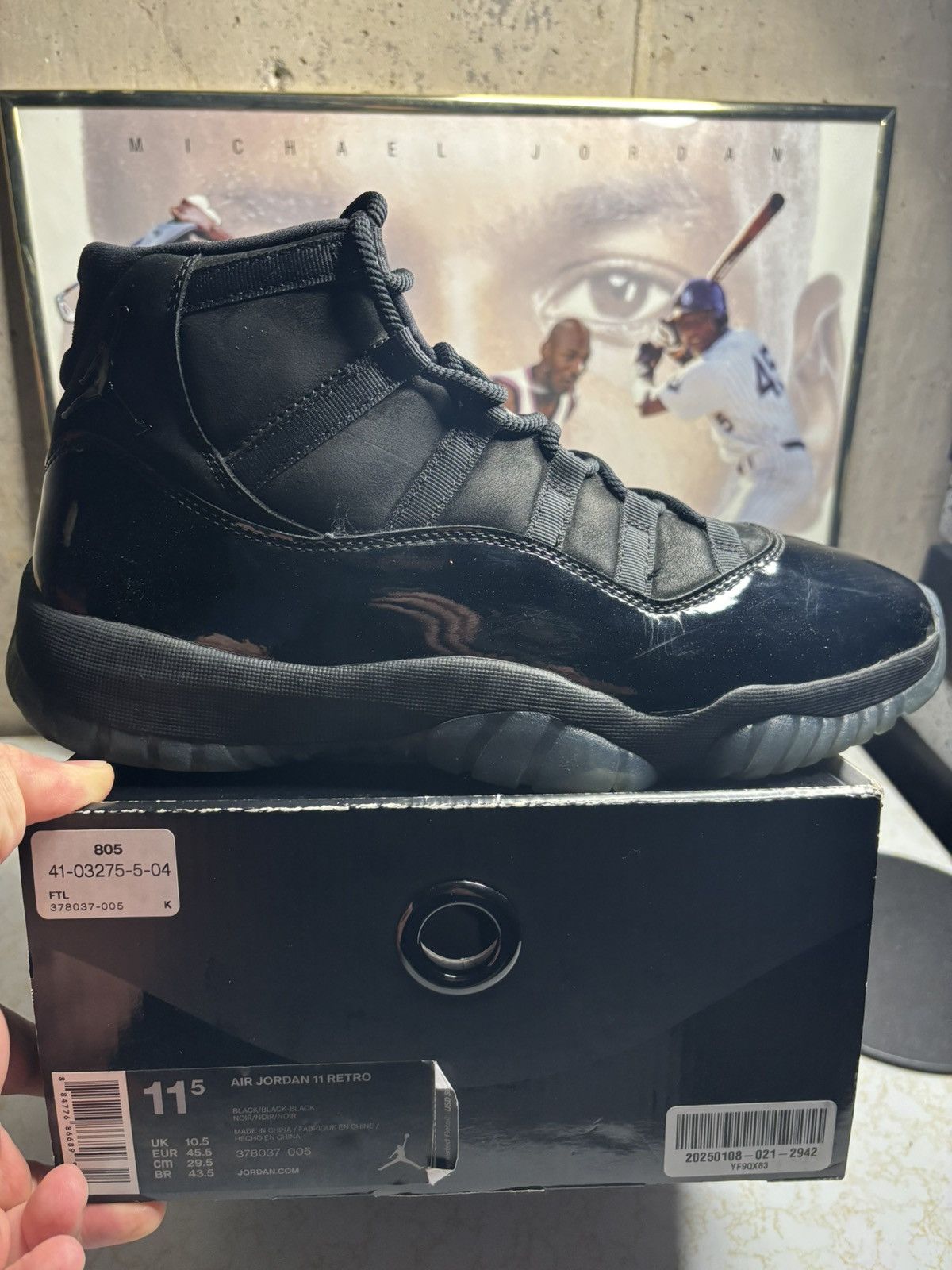 Jordan Brand Jordan Retro 11 ‘cap and gown’ Size US 11.5 / EU 44-45 - 1 Thumbnail