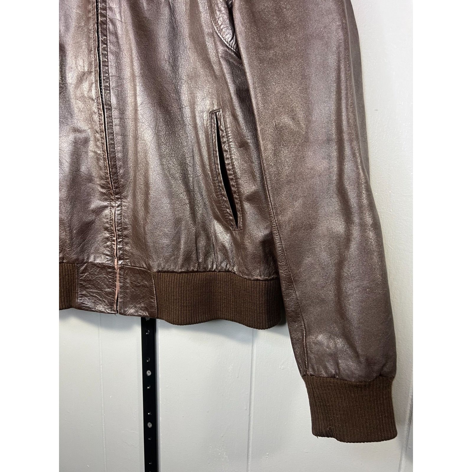 Other Vintage Berman's Leather Bomber Jacket mens sz 42 Fleece lin Size US M / EU 48-50 / 2 - 5 Thumbnail