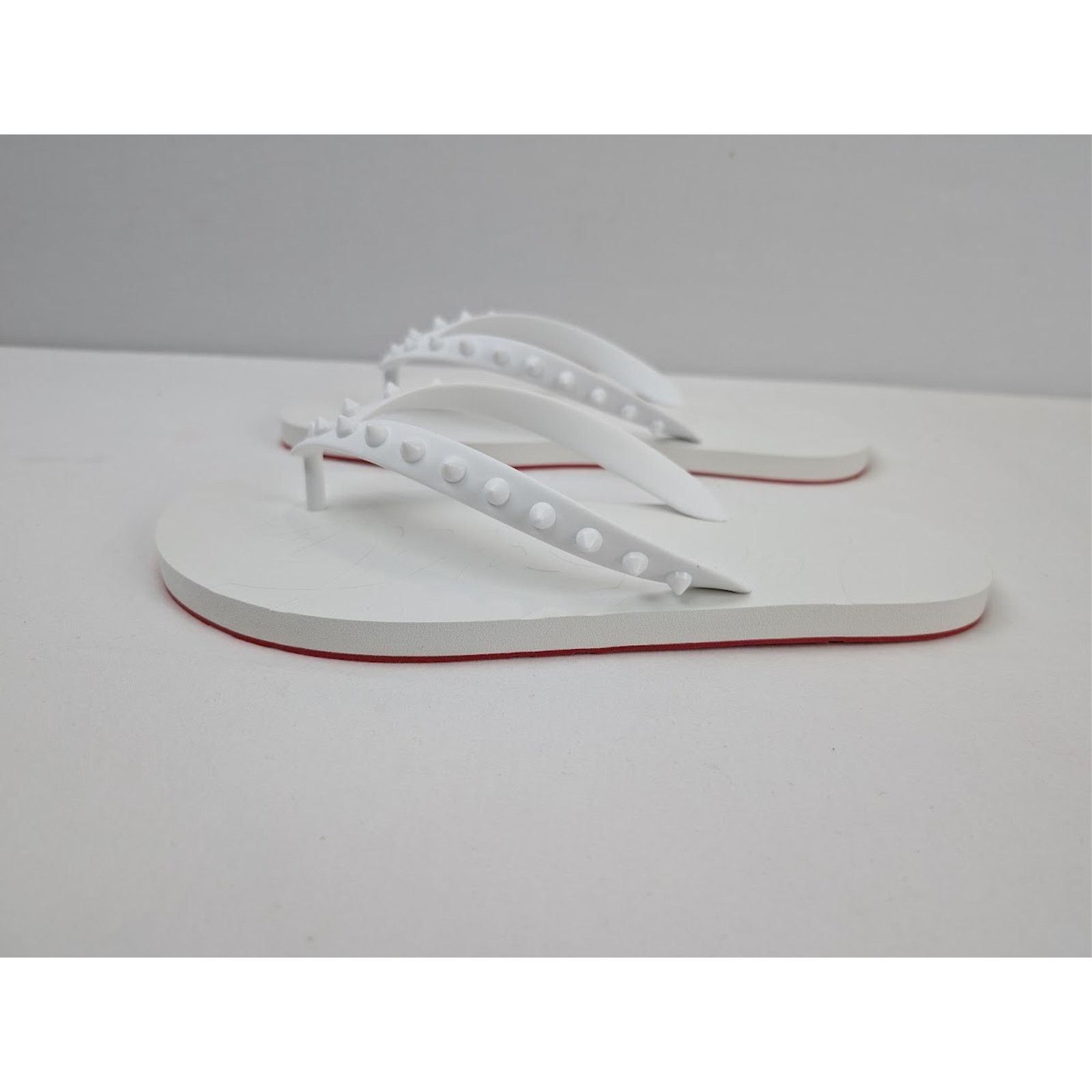 Christian Louboutin o1rshd1 Loubi Flip Flat Slippers in White Size US 11 / EU 44 - 9 Thumbnail