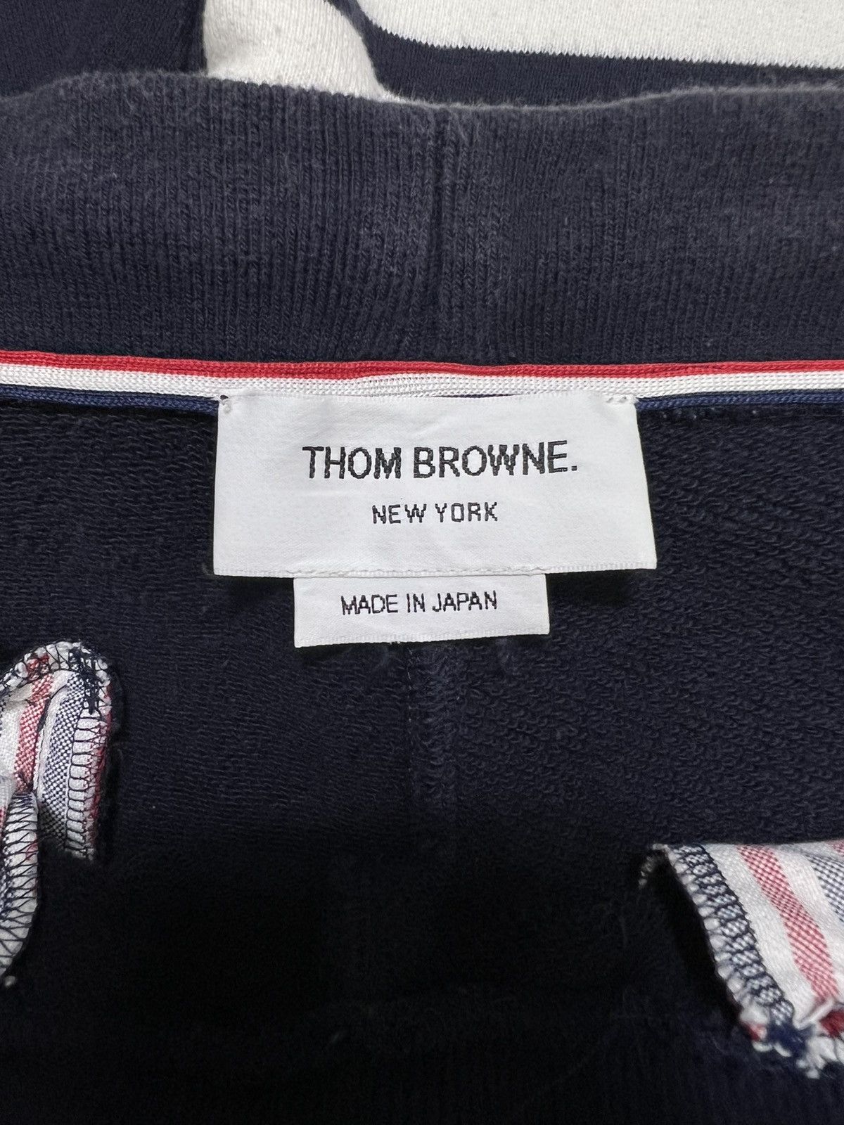 Thom Browne Thom Browne - Classic Loopback 4 Bar Sweatshorts Size US 28 / EU 44 - 13 Thumbnail