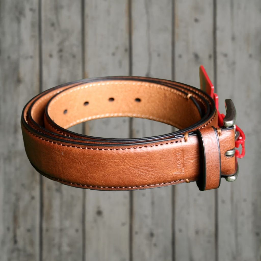 Levi's LEVI'S Stitched Tan Leather Lined Belt Men's 44 Dress Belt Leather Tan Mens 44 Levi's Stitched Belt Size US XXL / EU 58 / 5 - 1 Thumbnail
