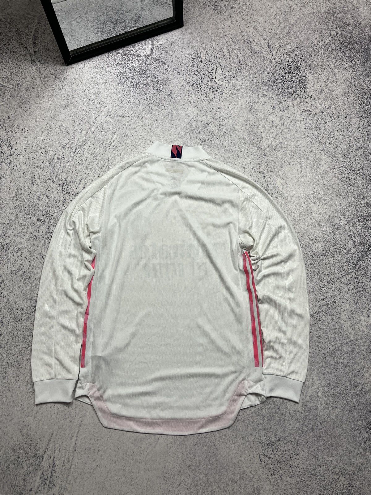 Adidas Real Madrid 2020/2021 Home Soccer Jersey Longsleeve Shirt Size US S / EU 44-46 / 1 - 9 Thumbnail