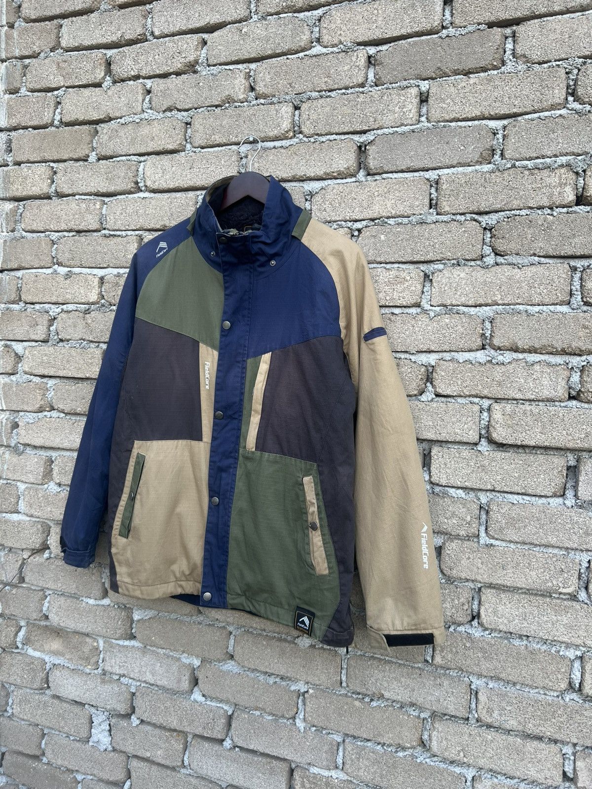 Japanese Brand Fieldcore Water Repellent Windproof Colour Block Jacket Size US L / EU 52-54 / 3 - 4 Thumbnail