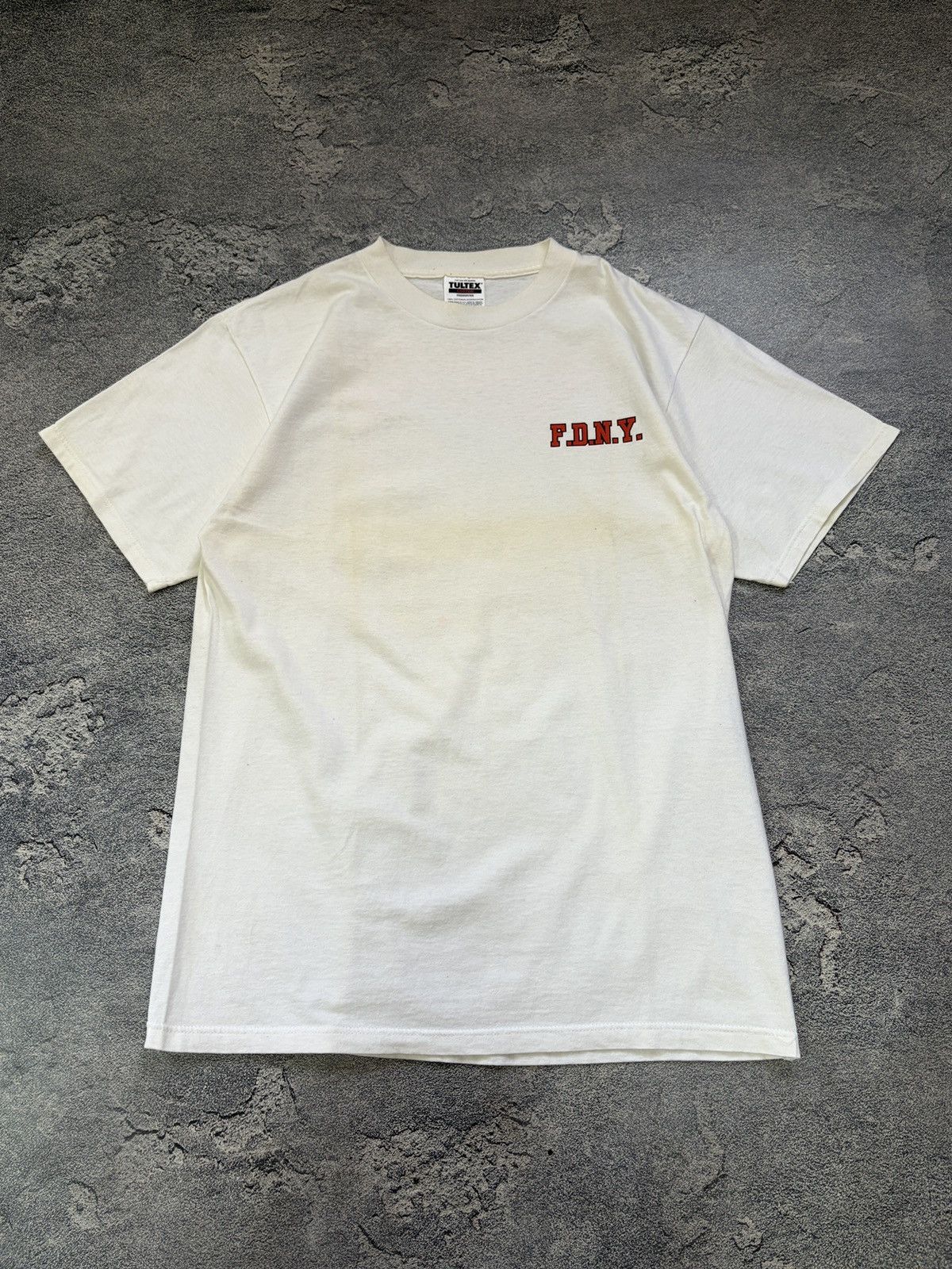 Tultex Vintage 1992 FDNY Firefighter T-Shirt USA Single Stitch L Size US XXL / EU 58 / 5 - 2 Thumbnail