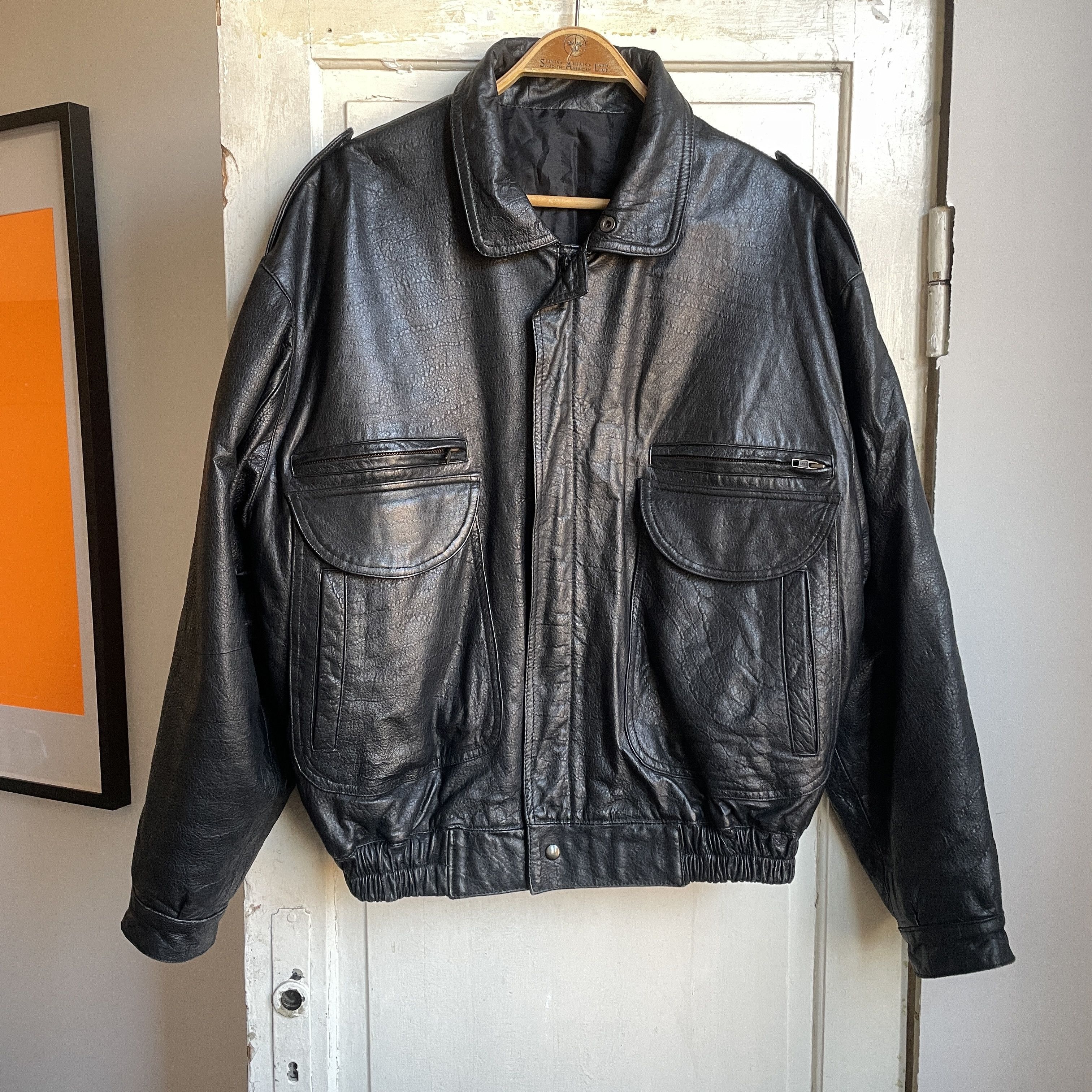 Other Vintage Black Leather Bomber Jacket Boxy Fit, Unisex Size US M / EU 48-50 / 2 - 5 Thumbnail