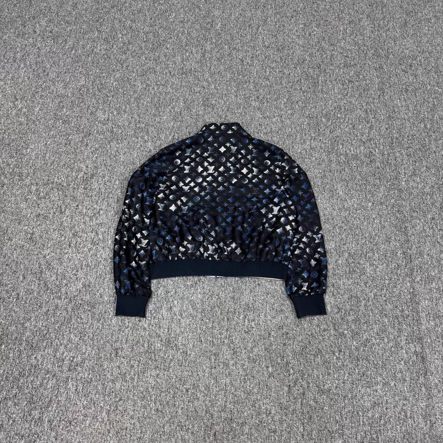 Louis Vuitton LV Blue 2-Sided Gradient Monogram Shell Jacket 38 Size S / US 4 / IT 40 - 3 Thumbnail