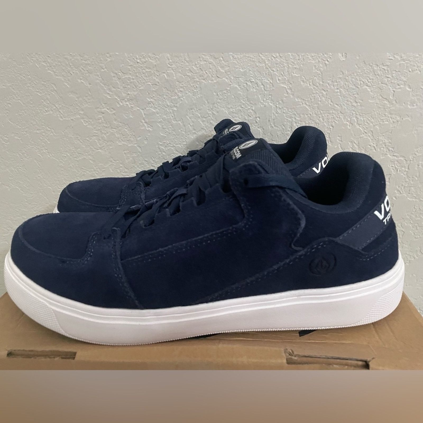 Volcom Volcom Evolve Men Safety Toe Skate Shoe Comp Toe Suede 12M Size US 12 / EU 45 - 5 Thumbnail