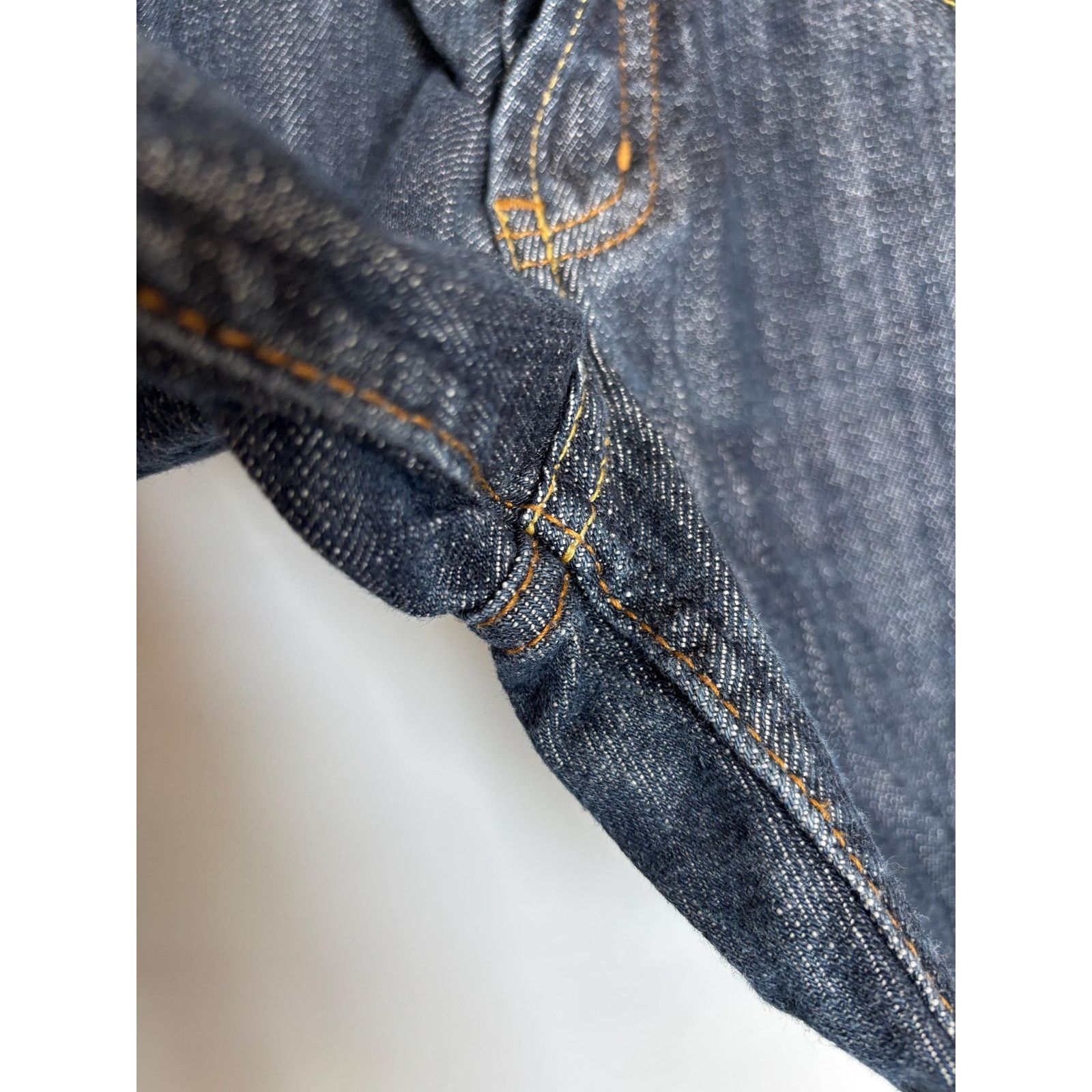 Levi's Levi's 501 Shorts W29 USA Made 1996 Raw Hem Dark Wash Rare Size US 29 - 7 Thumbnail