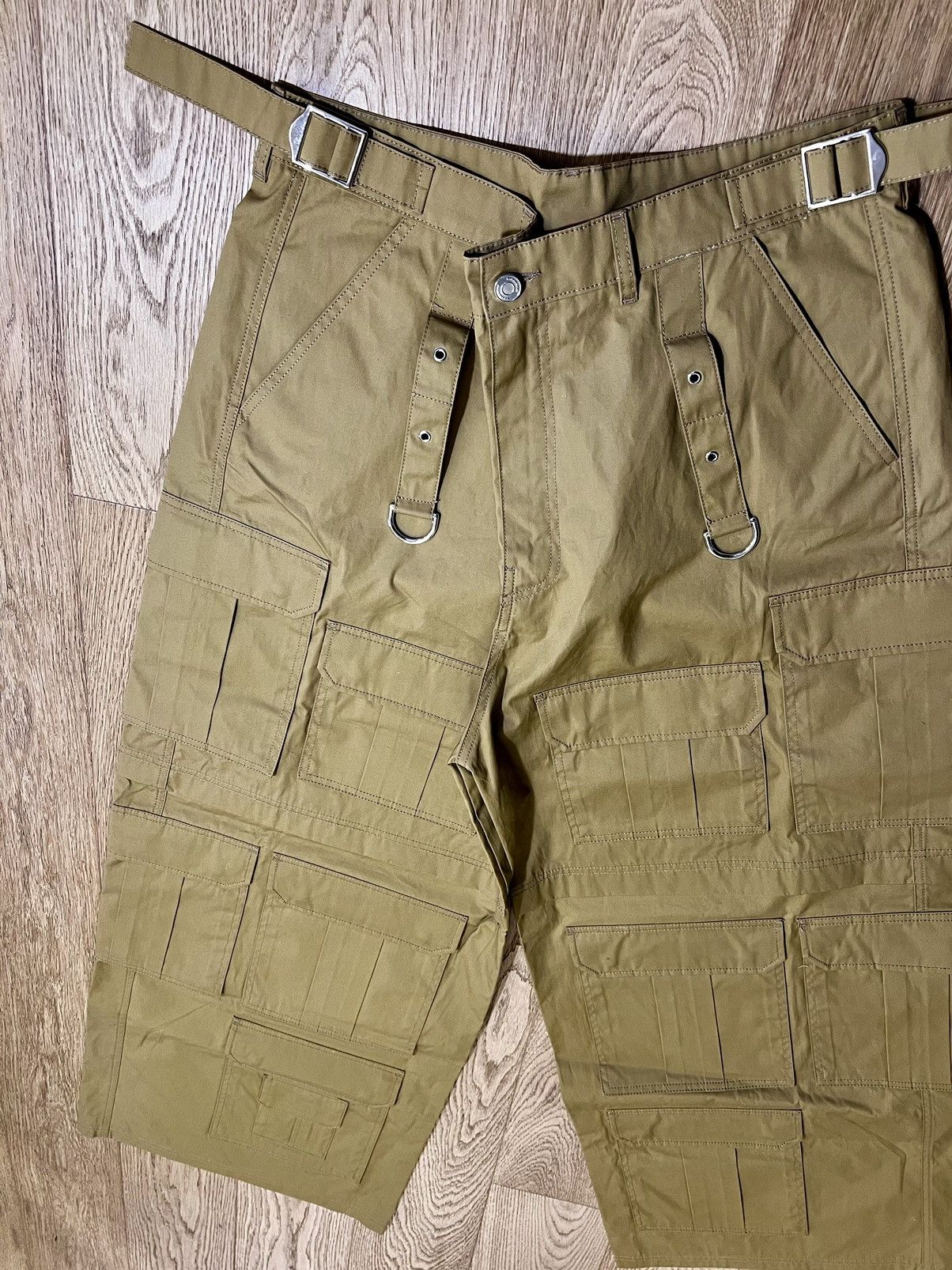 Vetements Vetements multipocket cargo pants Size US 34 / EU 50 - 14 Thumbnail