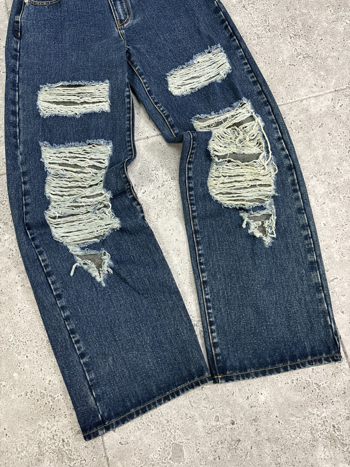 Diesel × If Six Was Nine × Japanese Brand Distressed Flare Denim Jeans Diesel Style 2000s Japanesse Size US 34 / EU 50 - 3 Thumbnail