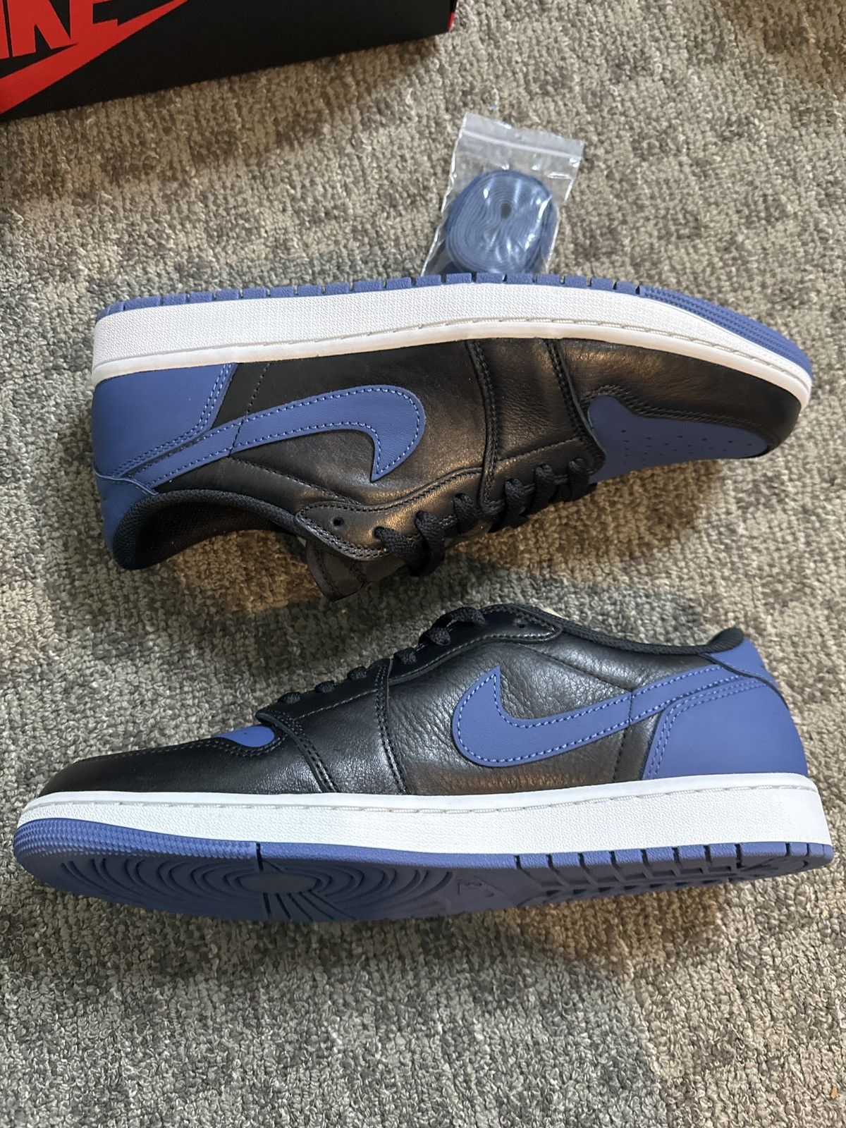 Jordan Brand Jordan 1 Low OG ‘Mystic Navy’ Size US 12 / EU 45 - 1 Thumbnail