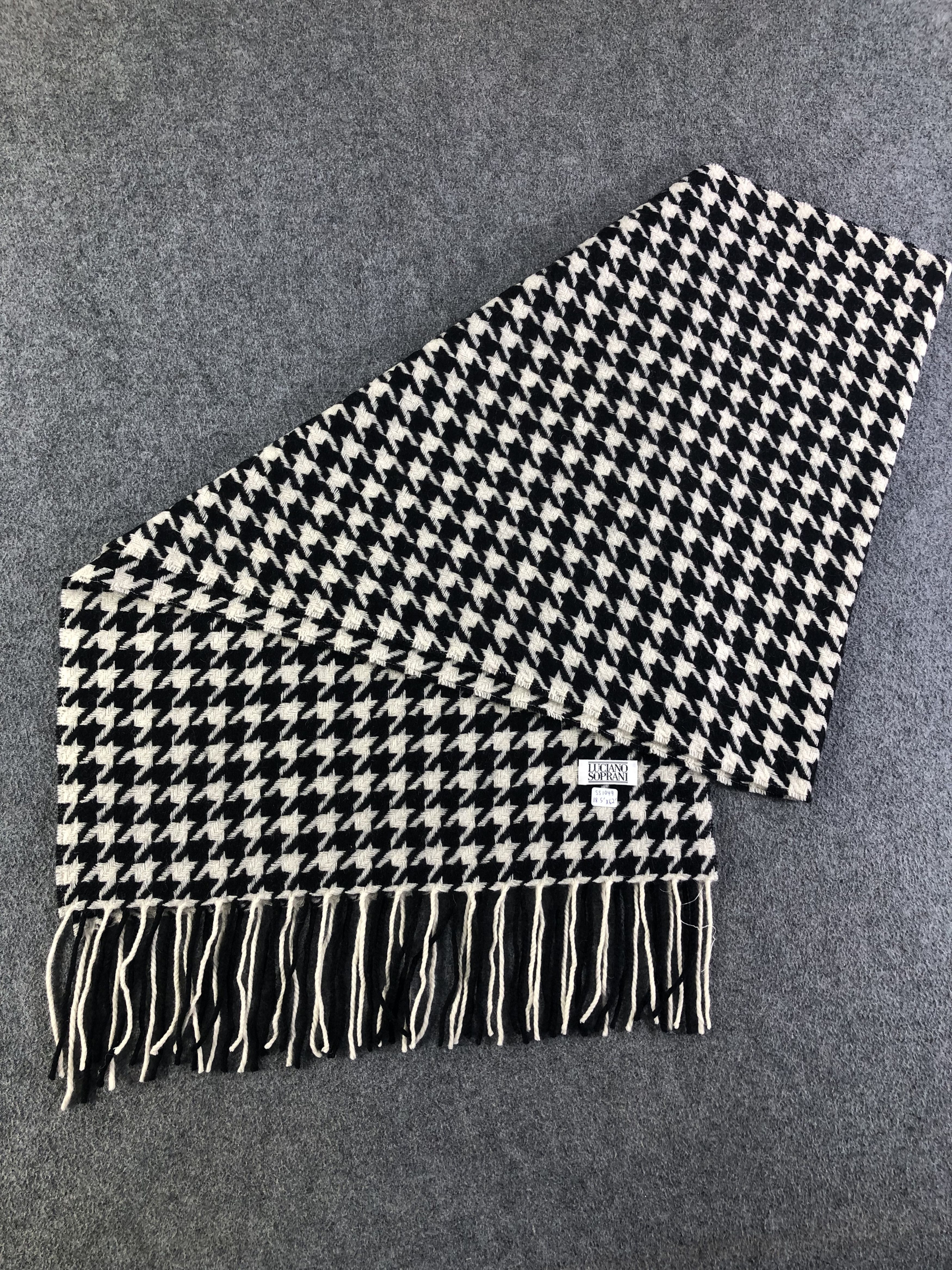 Vintage Luciano Soprani Houndstooth Scarf / Muffler / Neckwear Size ONE SIZE - 4 Thumbnail