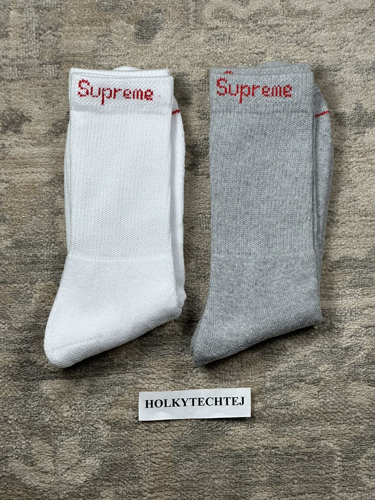 Supreme Supreme Hanes Socks - 2x Pairs Size ONE SIZE - 1 Preview