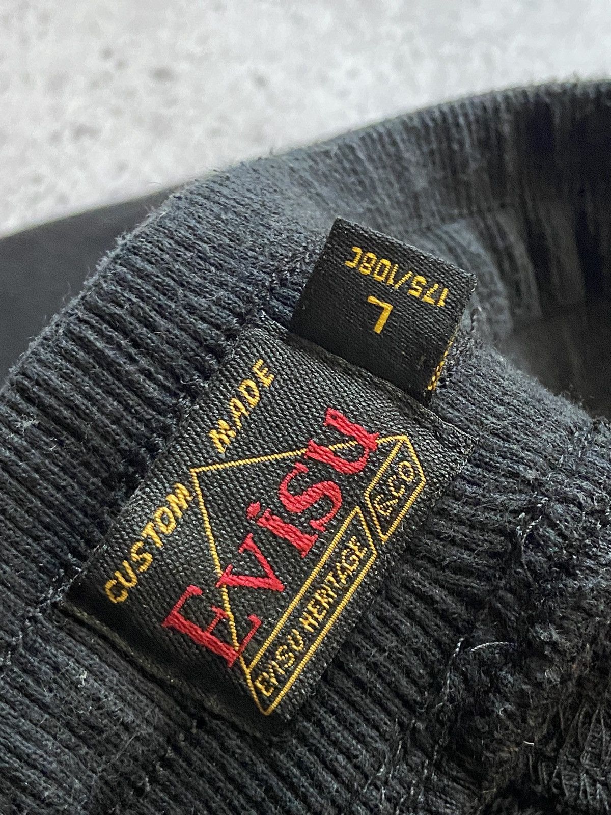 Evisu Mens Vintage Evisu Sweatpants Japanese brand style y2k pants Size US 34 / EU 50 - 6 Thumbnail