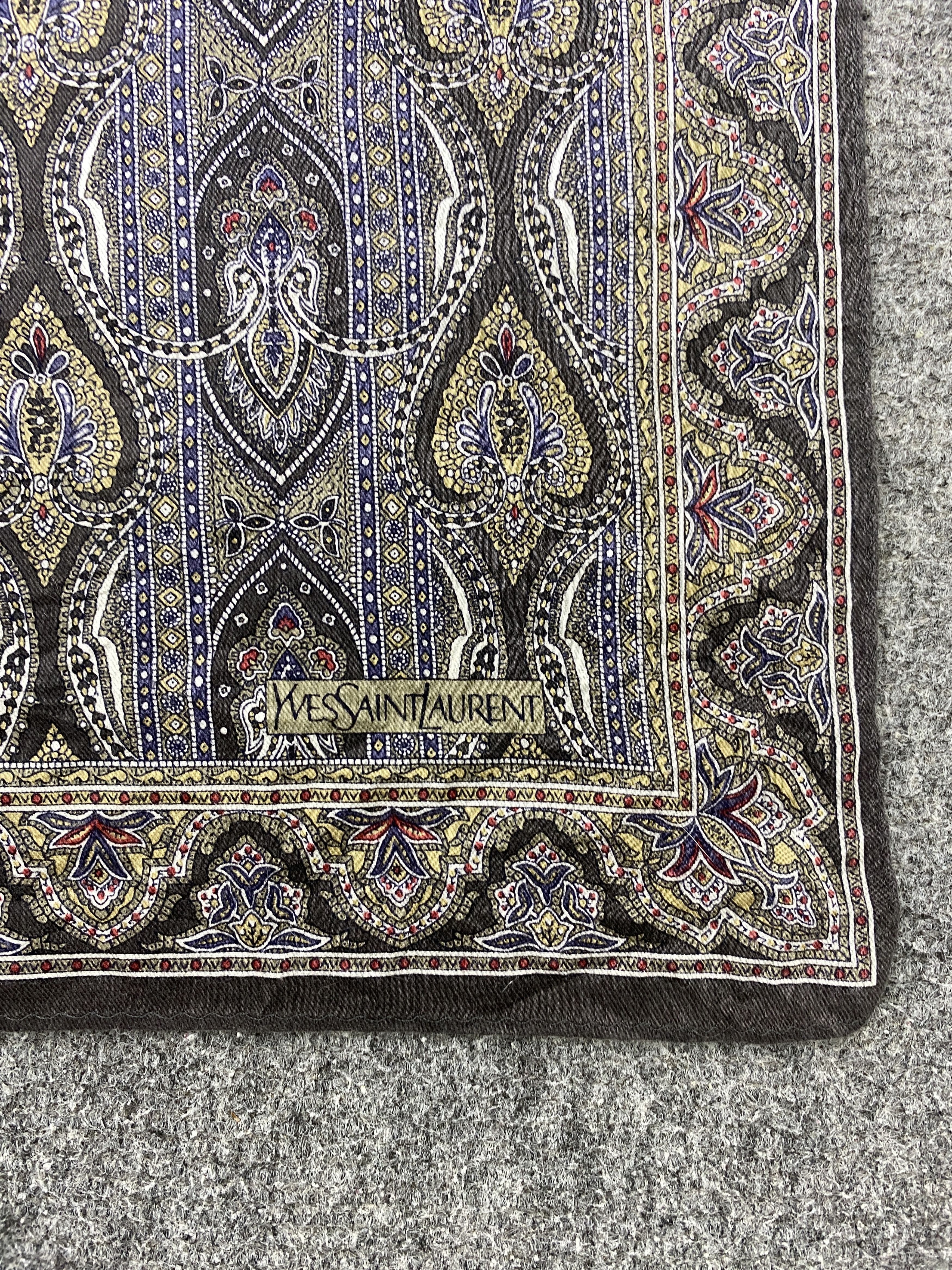 Vintage Yves Saint Laurent Handkerchief /Neckerchief HKC0715 Size ONE SIZE - 6 Thumbnail