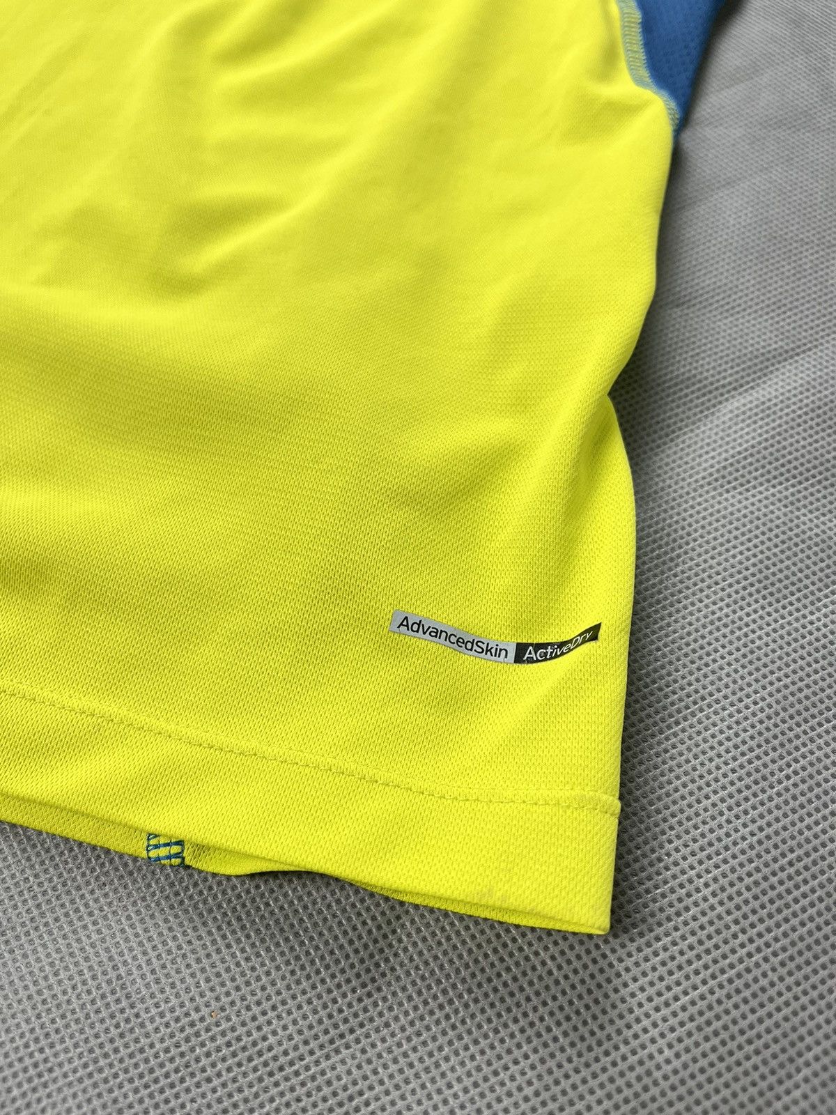 Salomon 🏞️Salomon t shirt termo gorpcore outdoor jersey tee Size US M / EU 48-50 / 2 - 7 Thumbnail