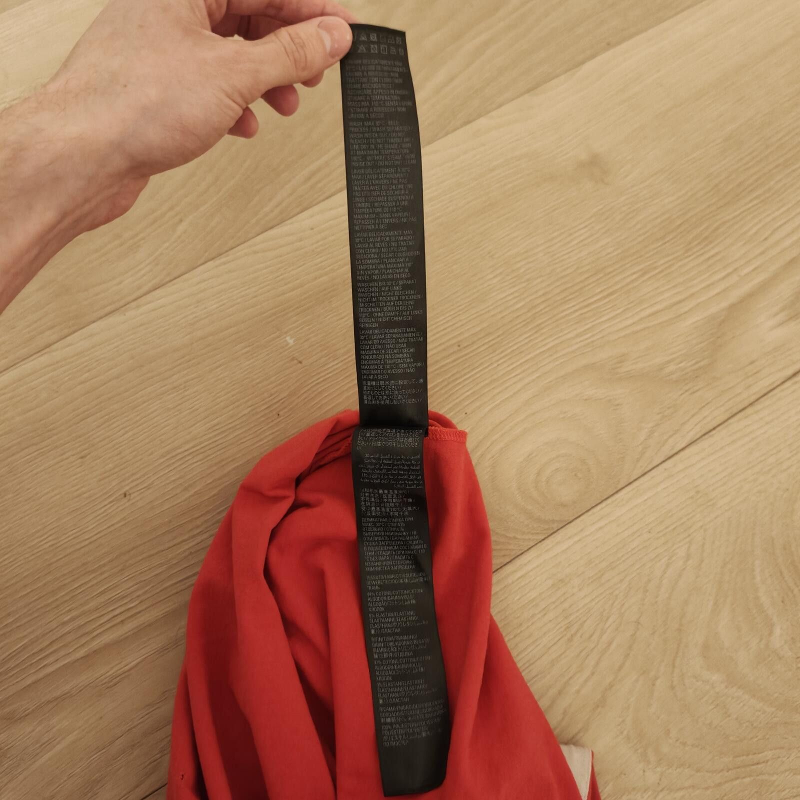 Balenciaga Balenciaga Sporty B Shrunken T-shirt Size US S / EU 44-46 / 1 - 8 Thumbnail