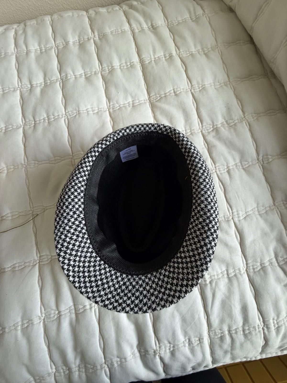 The Unbranded Brand Fedora Hat Houndstooth Black/White Chevron & Black Flower Size ONE SIZE - 4 Thumbnail