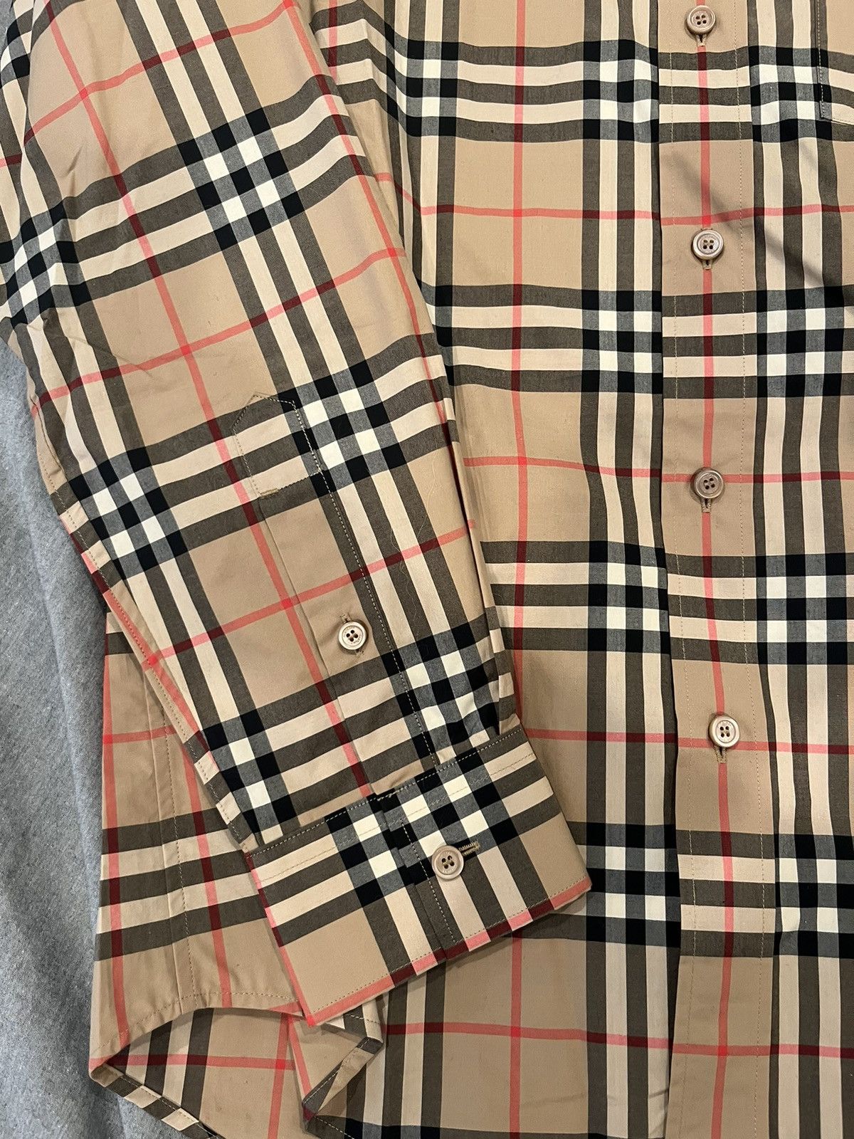 Burberry Burberry shirt Size US S / EU 44-46 / 1 - 3 Thumbnail
