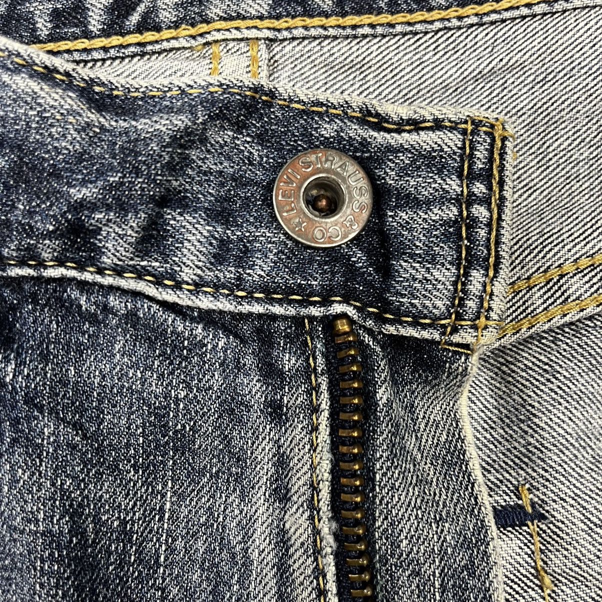 Levi's Vintage Y2k Levis Distressed denim Size US 30 / EU 46 - 16 Thumbnail