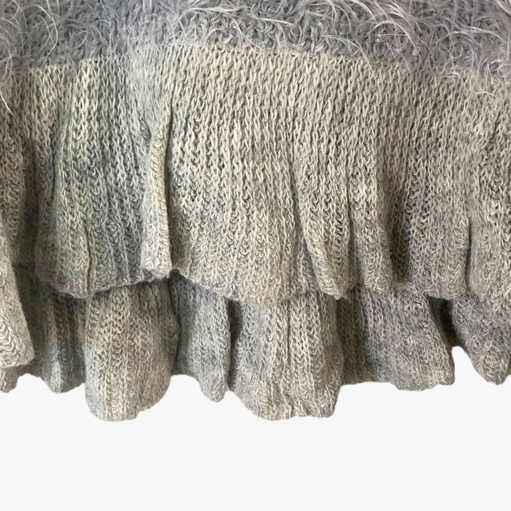 Anthropologie VINTAGE Anthropologie Sleeping On Snow Ruffled Nuvola Sweater Women XL Gray Wool Pullover 90s Size XL / US 12-14 / IT 48-50 - 7 Thumbnail