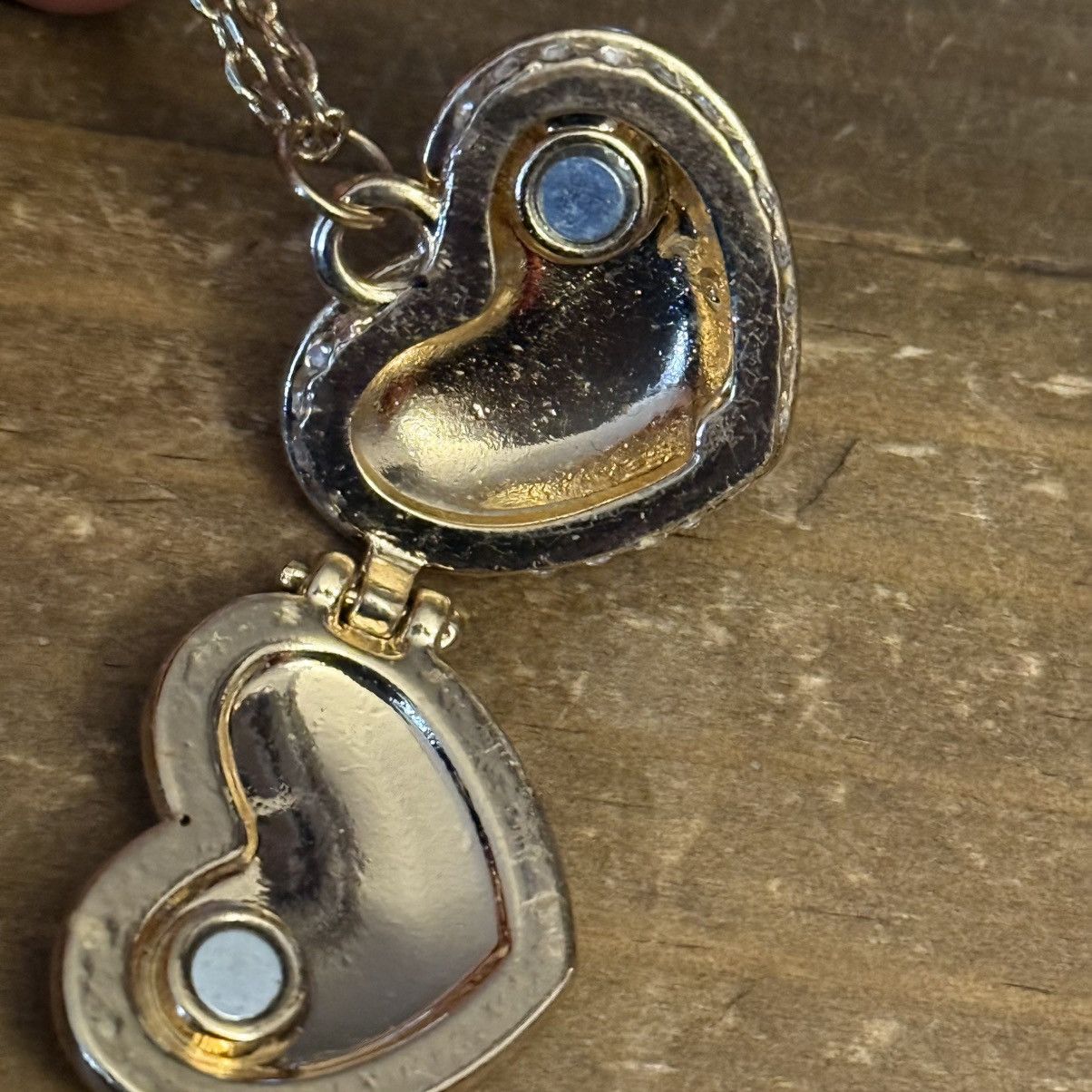 Other Long gold tone pave heart locket pendant necklace Size ONE SIZE - 4 Thumbnail