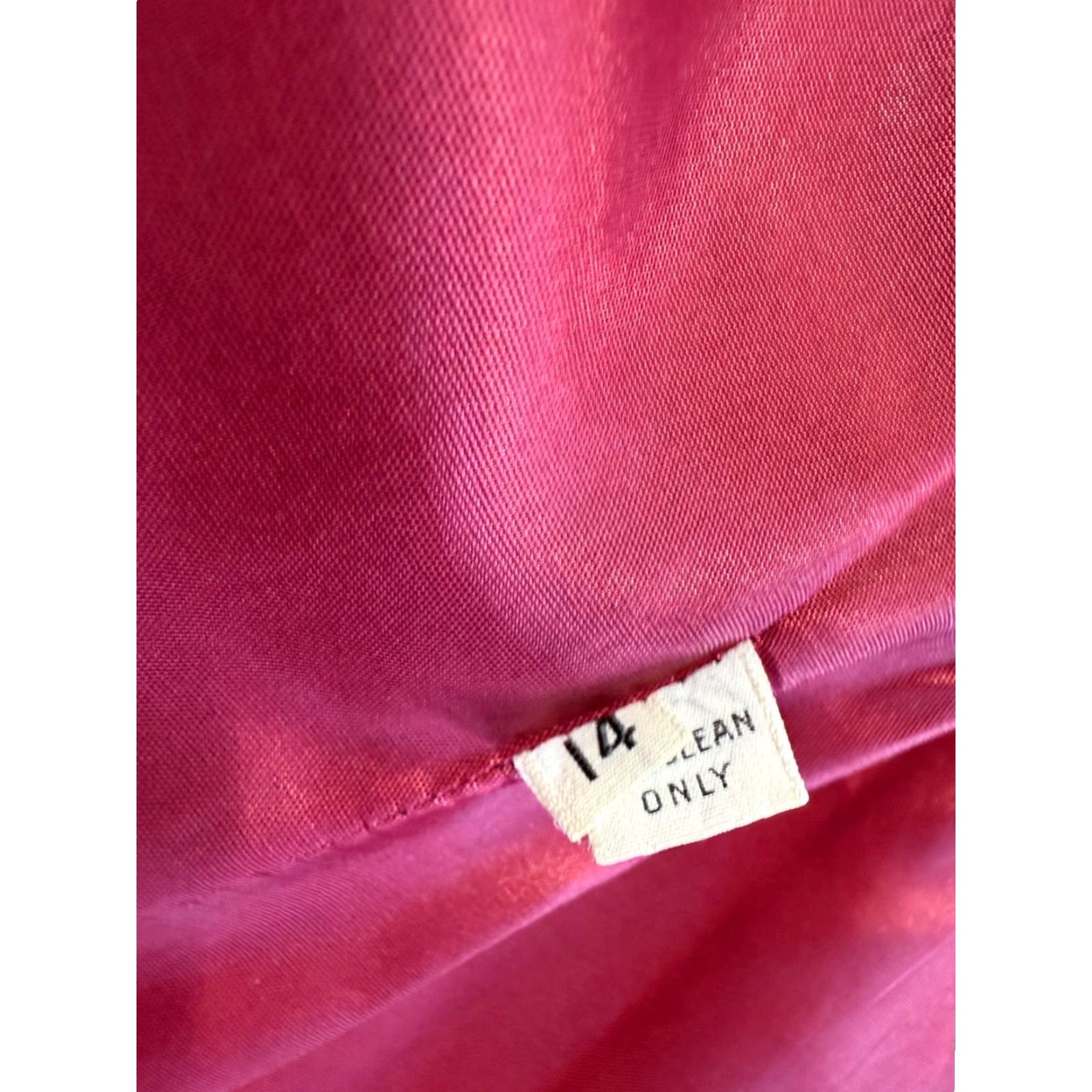 Vintage VINTAGE Saril Womens Jacket Quilted Maroon Lined USA Made Chore Coat Ivory L Size L / US 10 / IT 46 - 3 Thumbnail