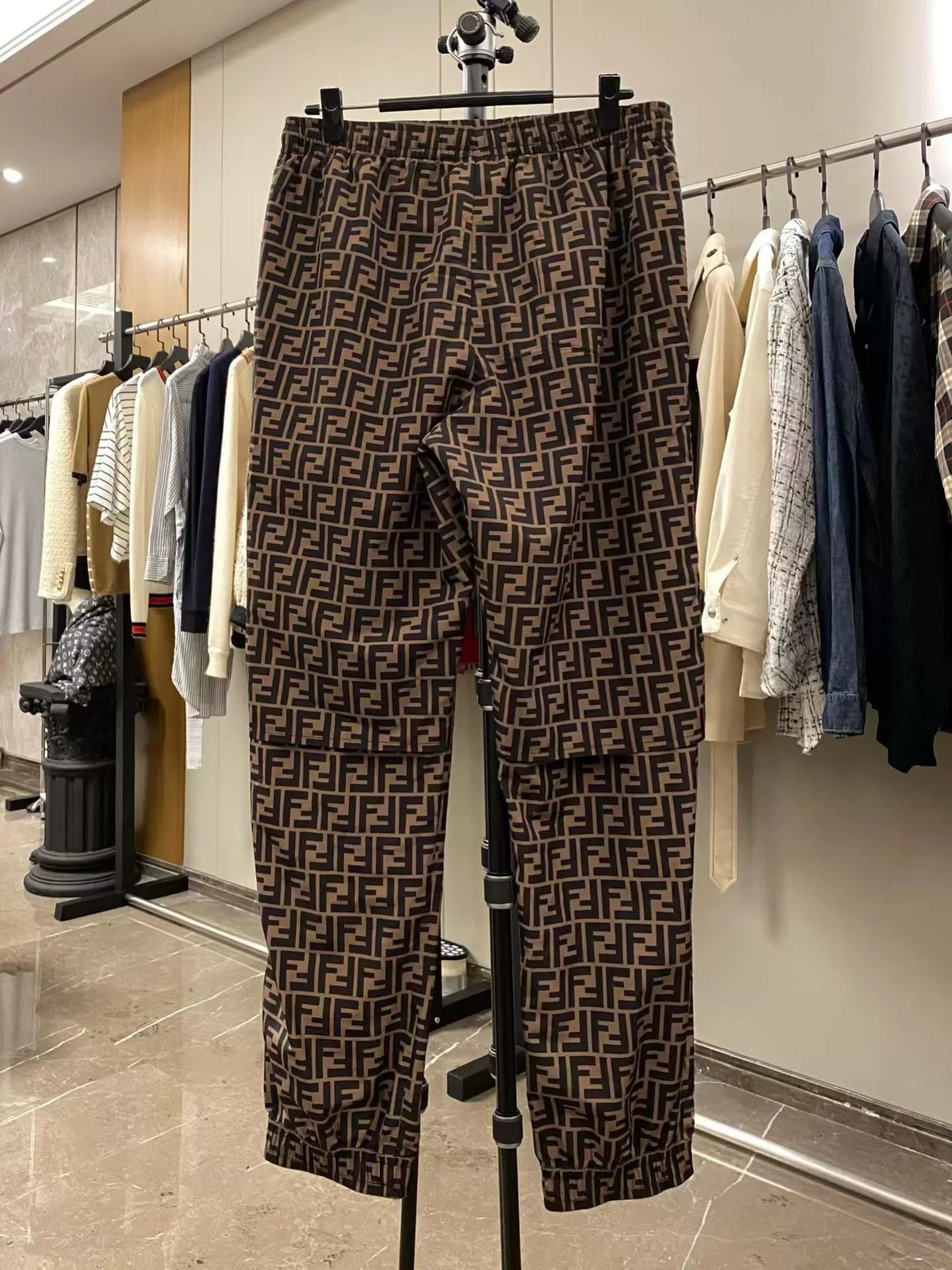 Fendi Fendi Brown All-Over Print Pants 46 99 New Size US 30 / EU 46 - 2 Thumbnail