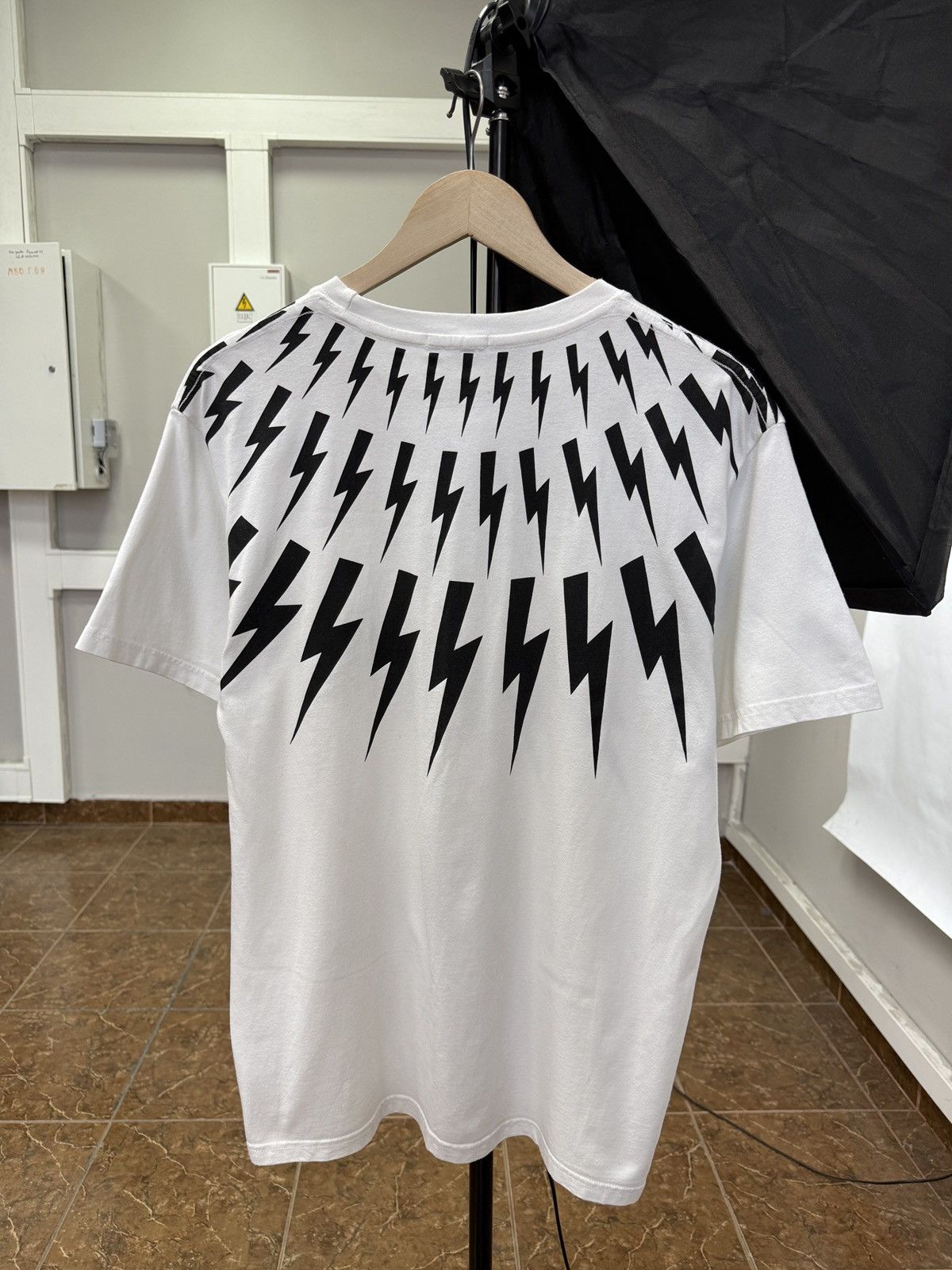 Neil Barrett Neil Barrett Full-print T-Shirt Rare Retro Hype Y2K Size US L / EU 52-54 / 3 - 2 Thumbnail