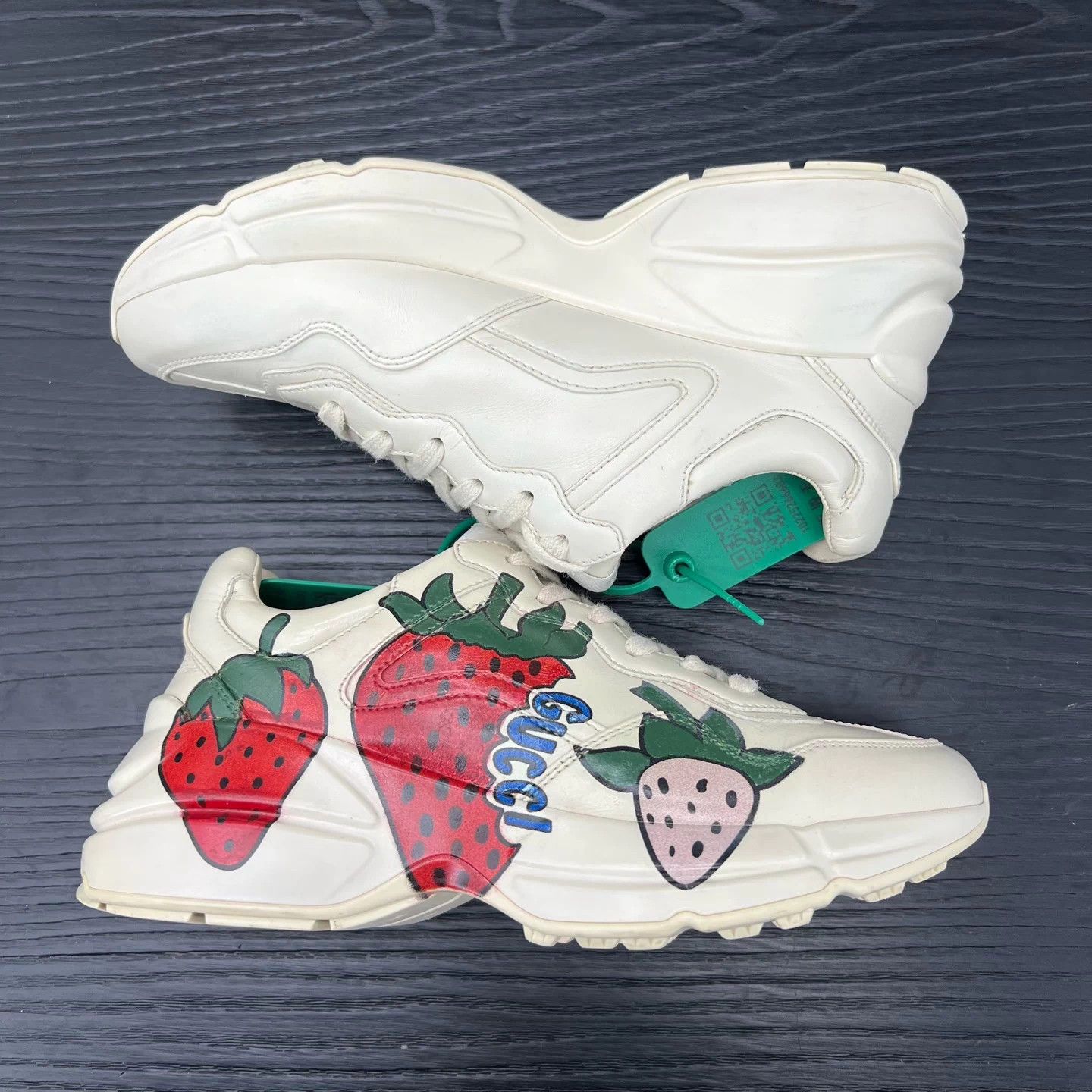 Gucci Gucci Rhyton Strawberry Women's Sneakers New 37 Size US 6 / IT 36 - 2 Thumbnail
