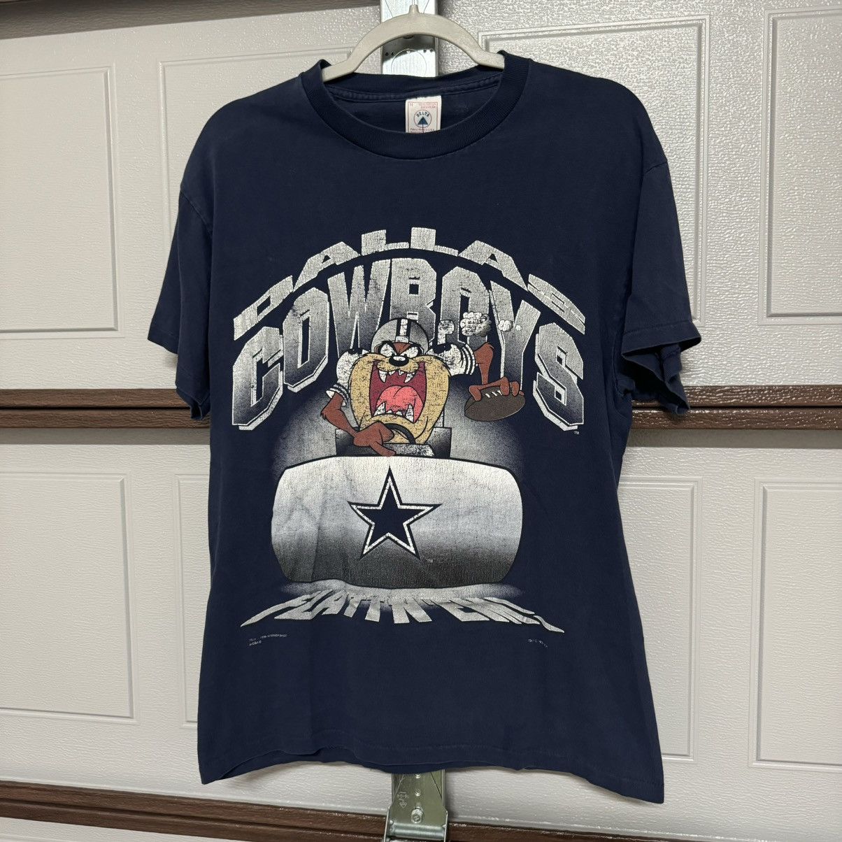 NFL × Vintage vintage 90s Dallas cowboys taz looney tunes M Size US M / EU 48-50 / 2 - 1 Thumbnail