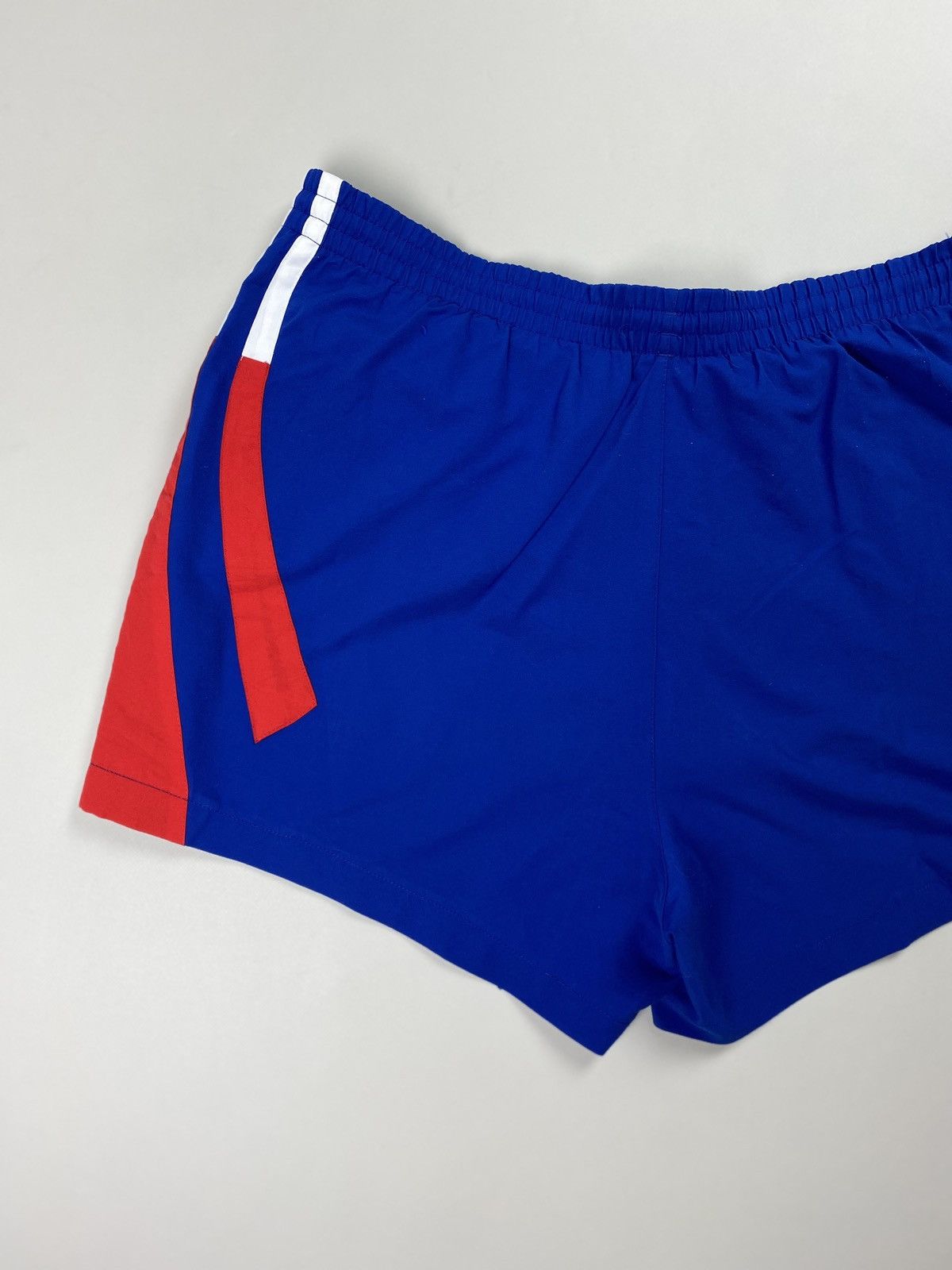 Vintage Adidas vintage men’s shorts size L Size US 34 / EU 50 - 15 Thumbnail