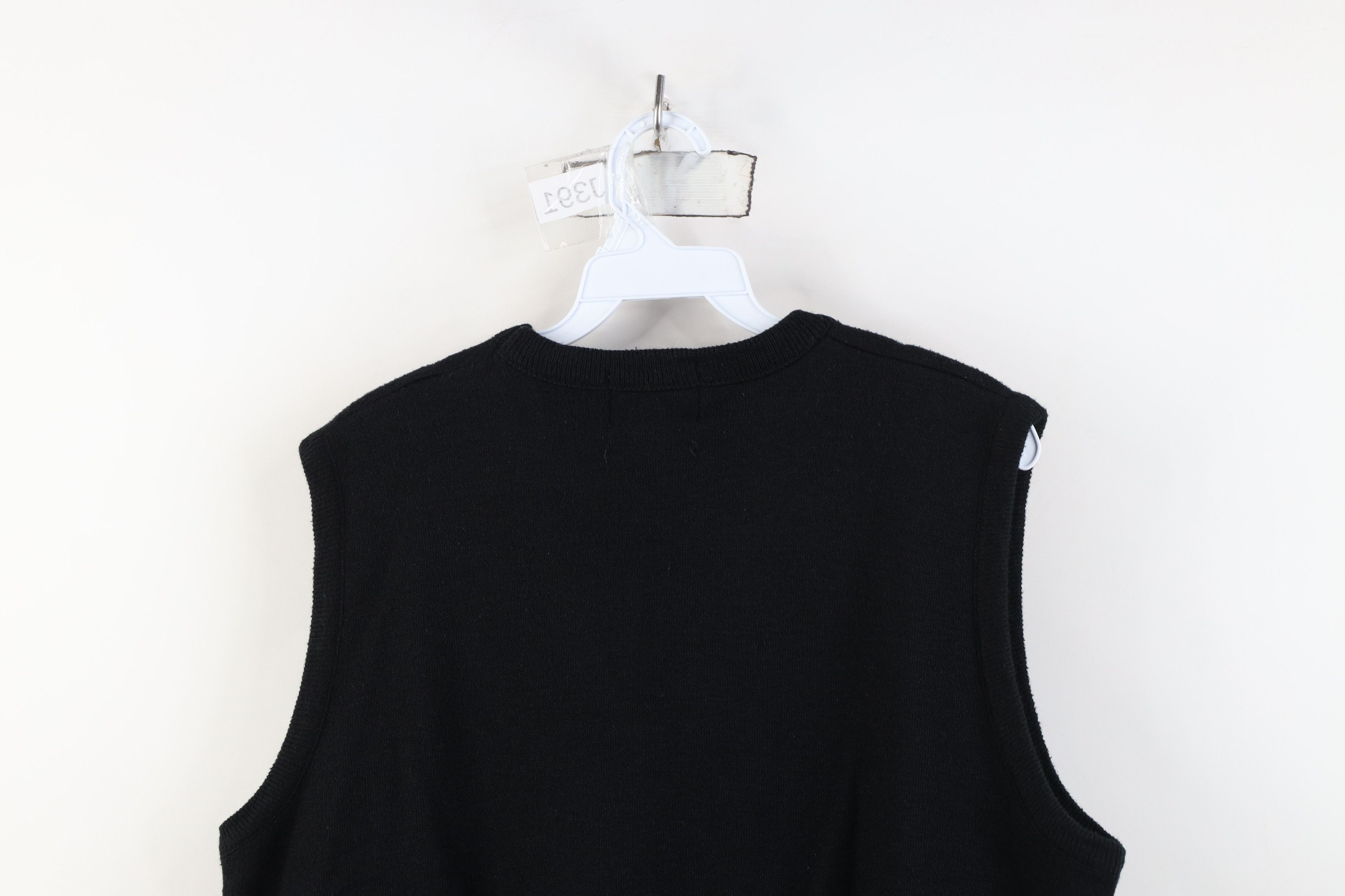 Vintage Vintage 90s Streetwear Knit V-Neck Sweater Vest Black USA Size US L / EU 52-54 / 3 - 8 Thumbnail
