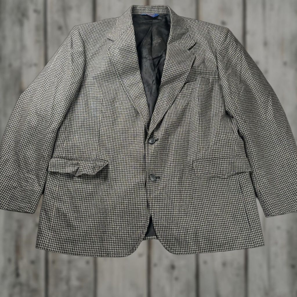 Pendleton Pendleton Mens Sport Coat Blazer 46L Black White Houndstooth Check Wool Silk Two-Button Two-Button Front Notch Lapels 2 Piece Regular Gray Size 46R - 1 Thumbnail