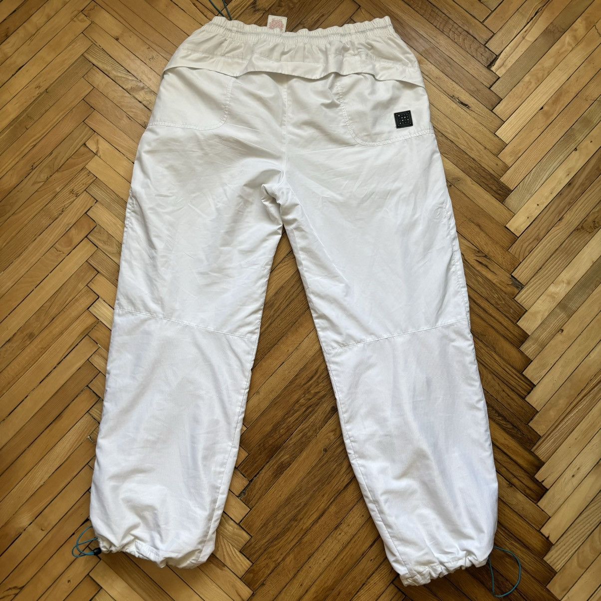 Nike × Vintage Vintage Nike Airmax Nylon Baggy Pants Size US 36 / EU 52 - 2 Thumbnail