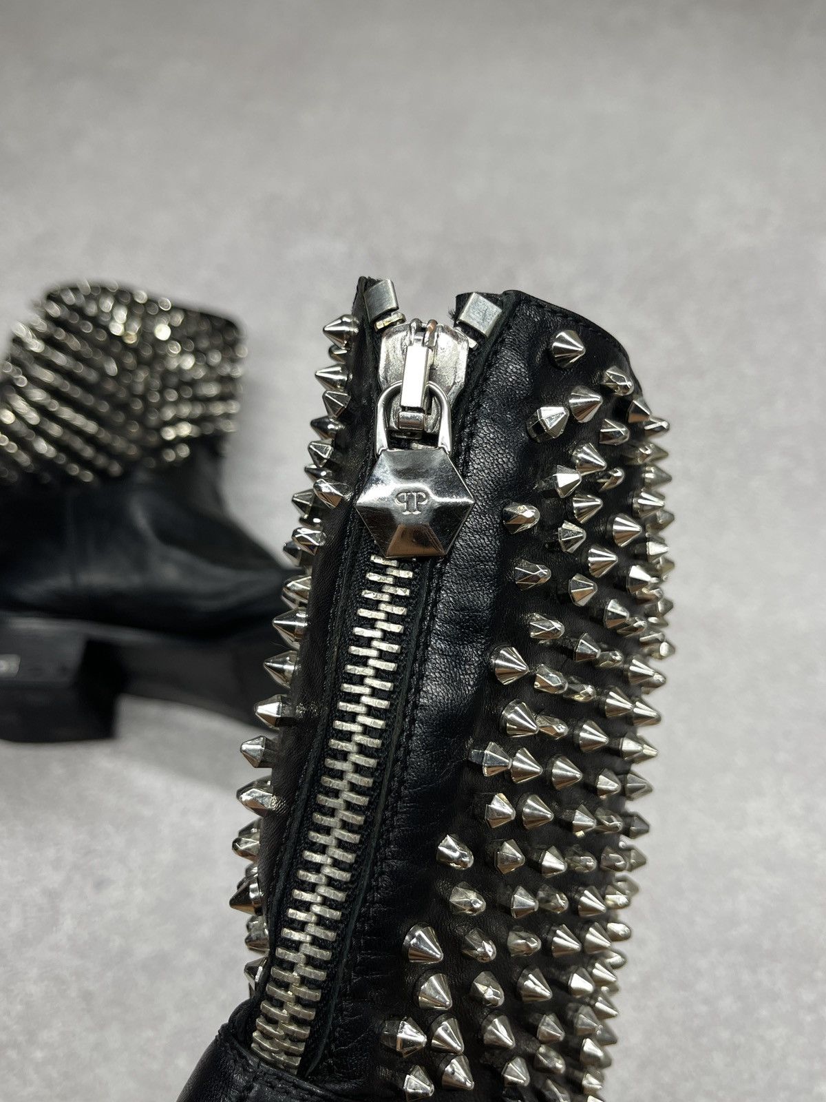 Philipp Plein Women Philipp Plein Spiked leather boots Black Italy Luxury Size US 8.5 / IT 38.5 - 9 Thumbnail