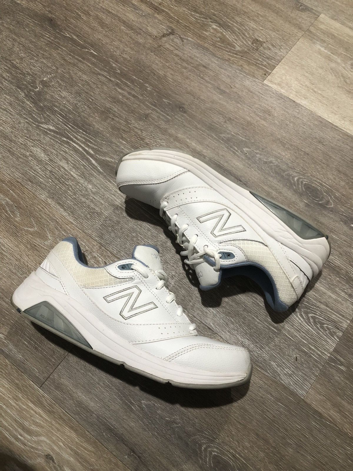 New Balance New Balance 928v3 Shoes Womens Size 9 Walking Sneakers Size US 9 / IT 39 - 1 Thumbnail