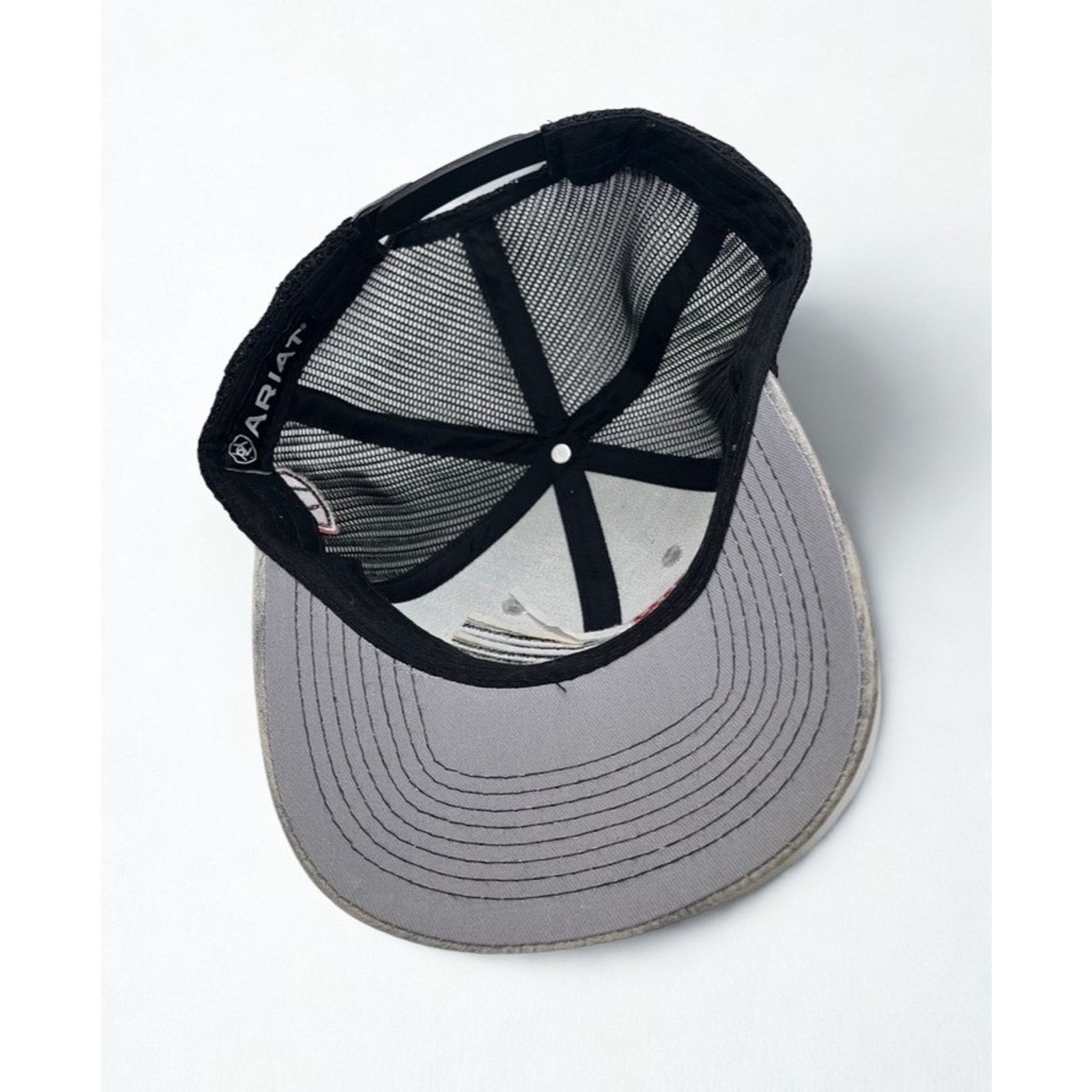 Ariat Ariat USA Flag Trucker Hat Gray Black Mesh Snapback Cap Size ONE SIZE - 7 Thumbnail