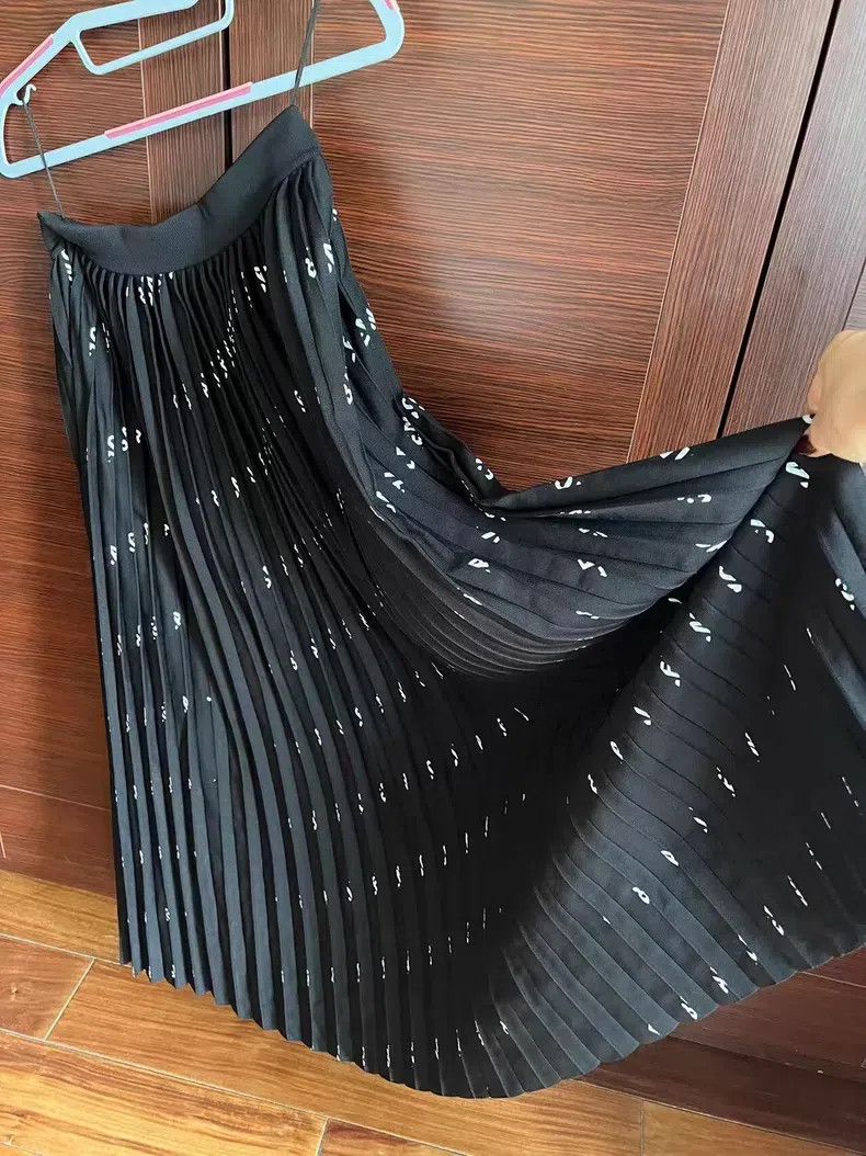Balenciaga Balenciaga size M Pleated Skirt Size 23" - 1 Thumbnail