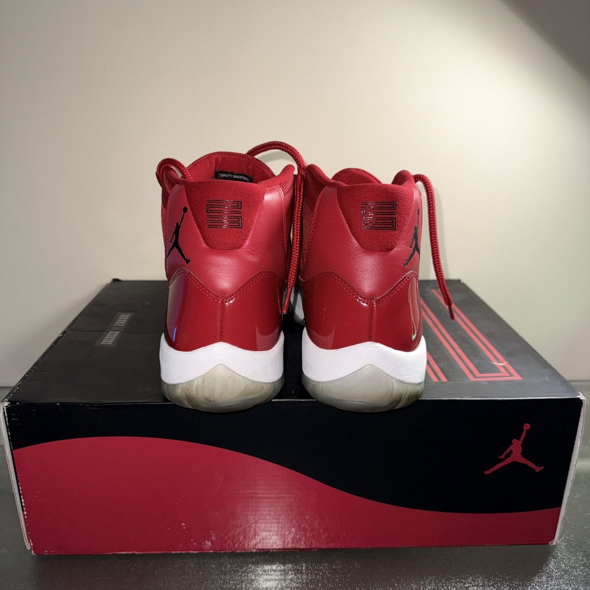 Jordan Brand Jordan 11 Win like 96 ( US 14 ) Size US 14 / EU 47 - 4 Thumbnail