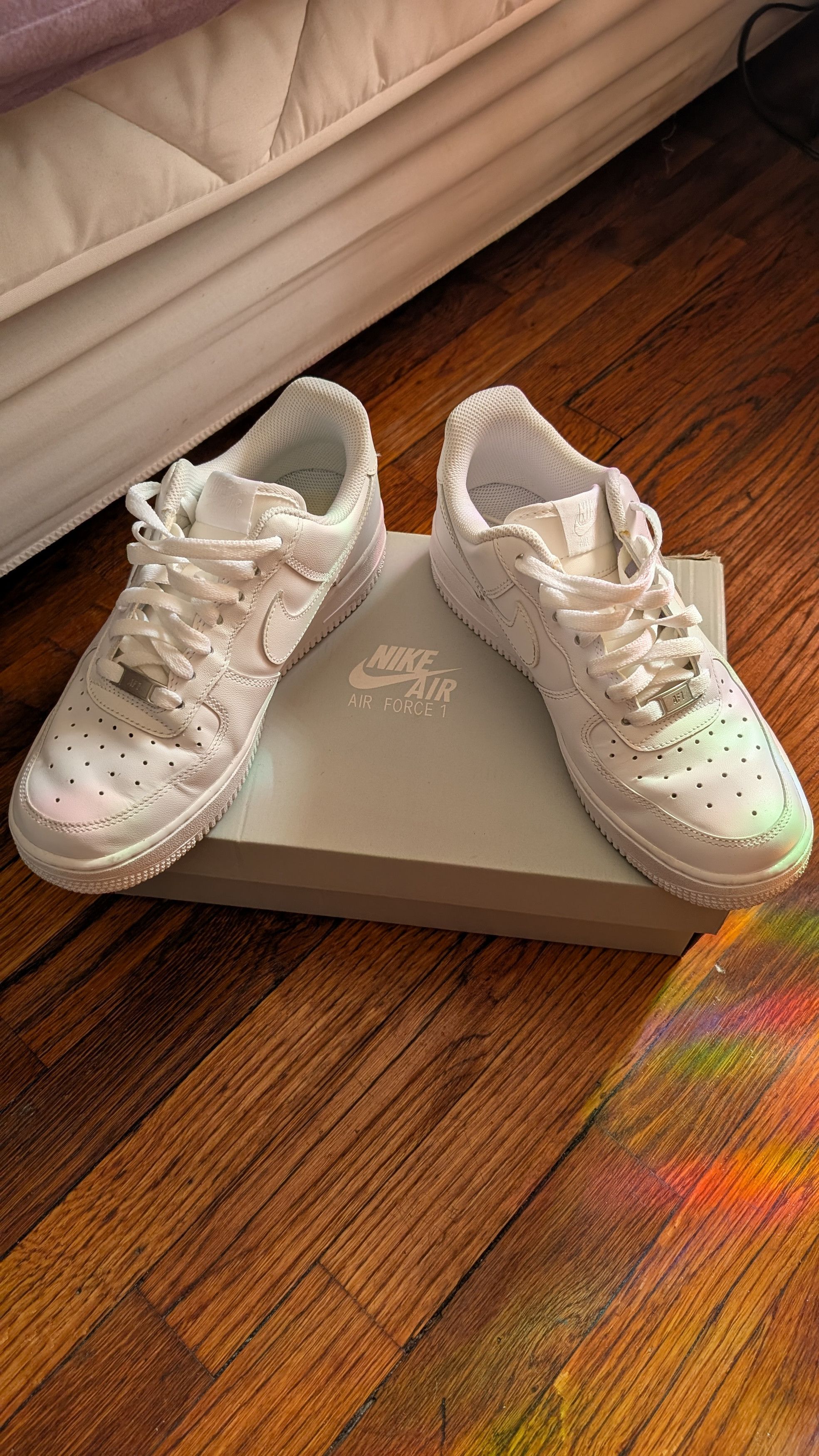 Nike Nike Air Force one Size US 7 / EU 40 - 3 Thumbnail