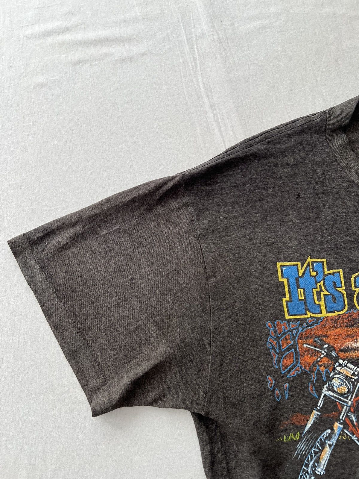 Harley Davidson Vintage 80s Harley Davidson A Rough Life Hog Pig T-shirt Size US L / EU 52-54 / 3 - 11 Thumbnail