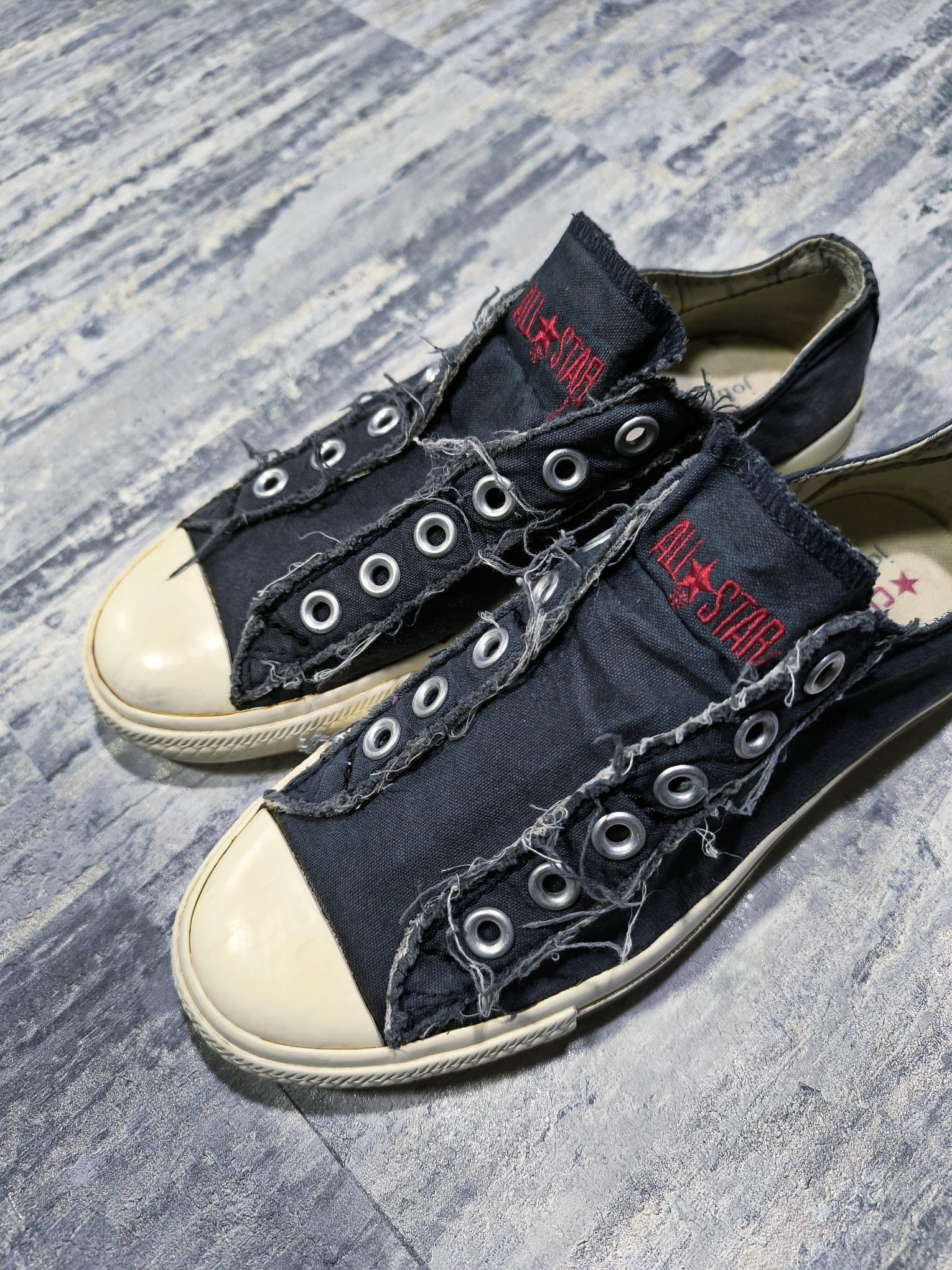 Converse × John Varvatos converse x john varvatos low top distressed sneakers Size US 7 / IT 37 - 2 Thumbnail