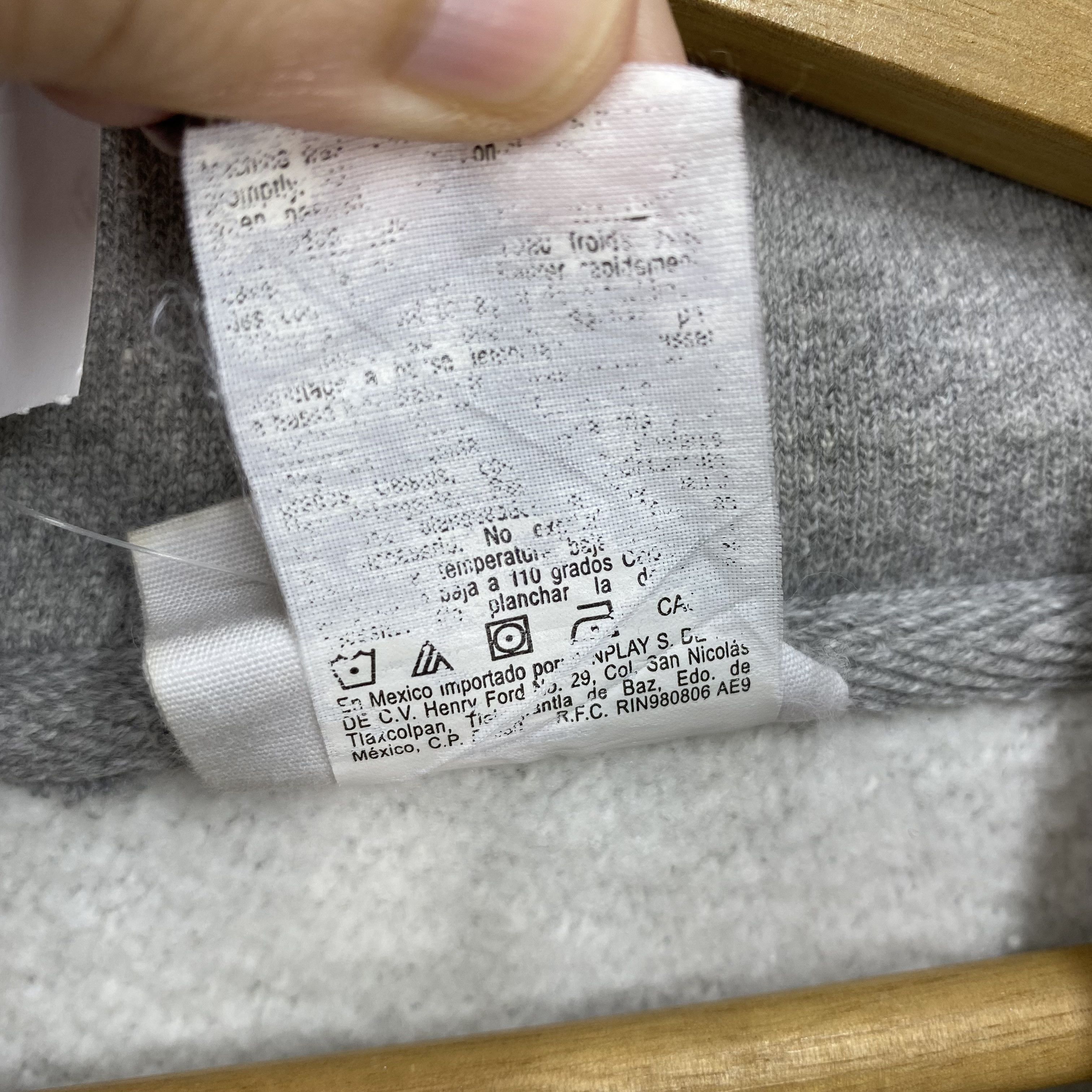 Champion Vintage Y2K Champion Reverse Weave Hoodie Sweatshirt Size US L / EU 52-54 / 3 - 10 Thumbnail